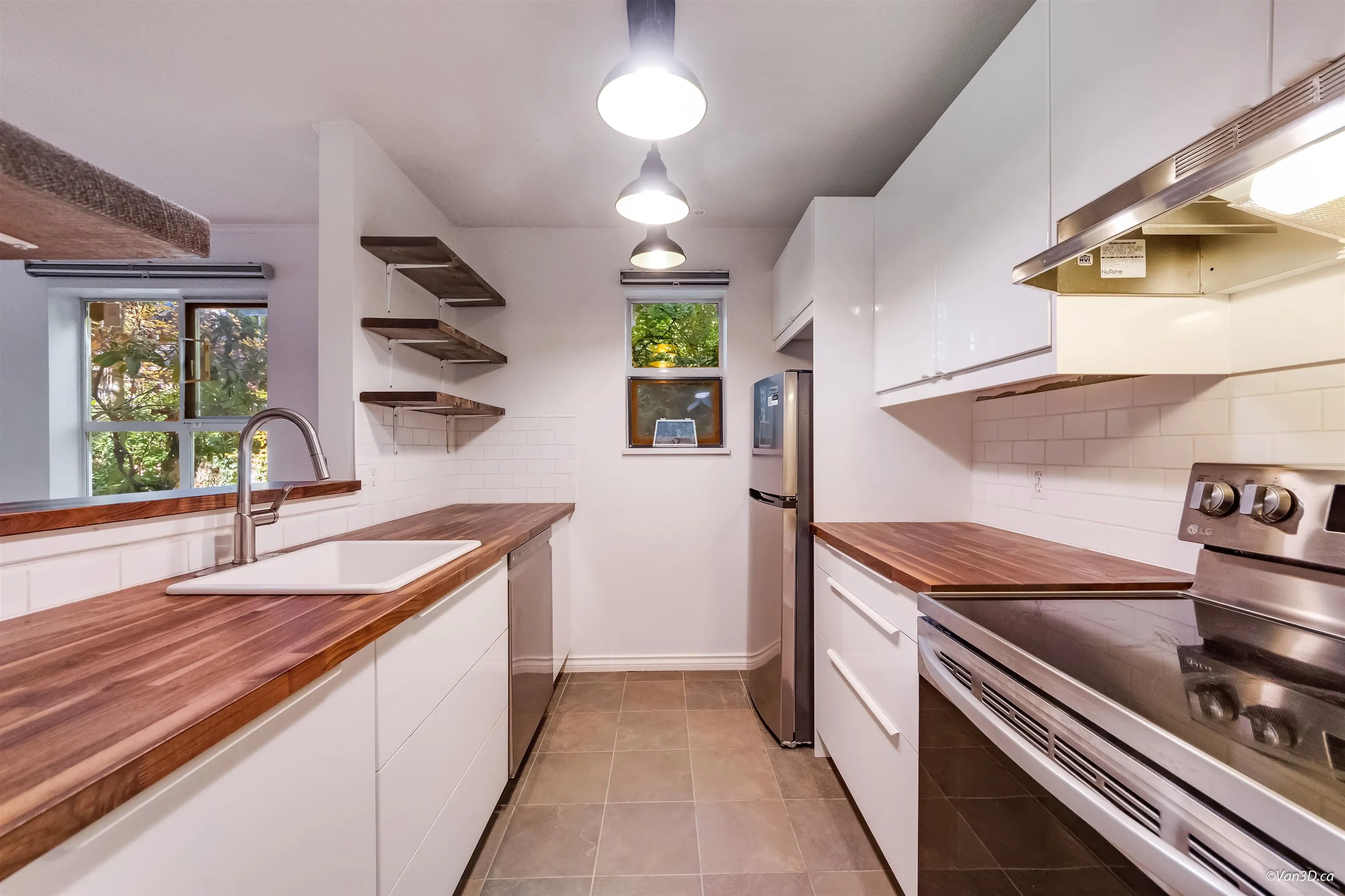 5577 Smith Avenue #105