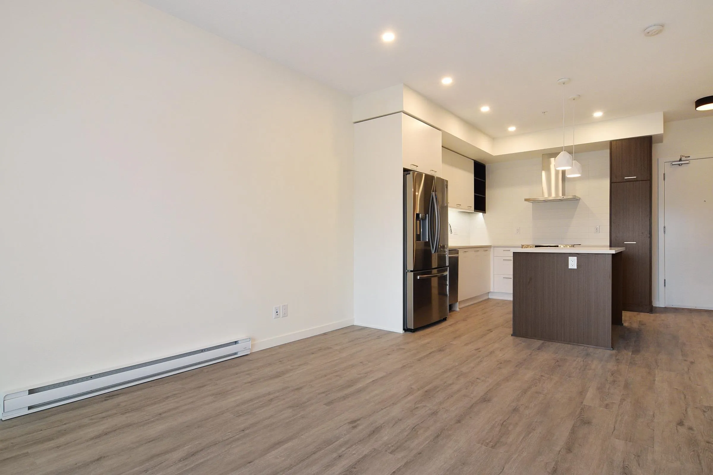 20087 68 Avenue #B408