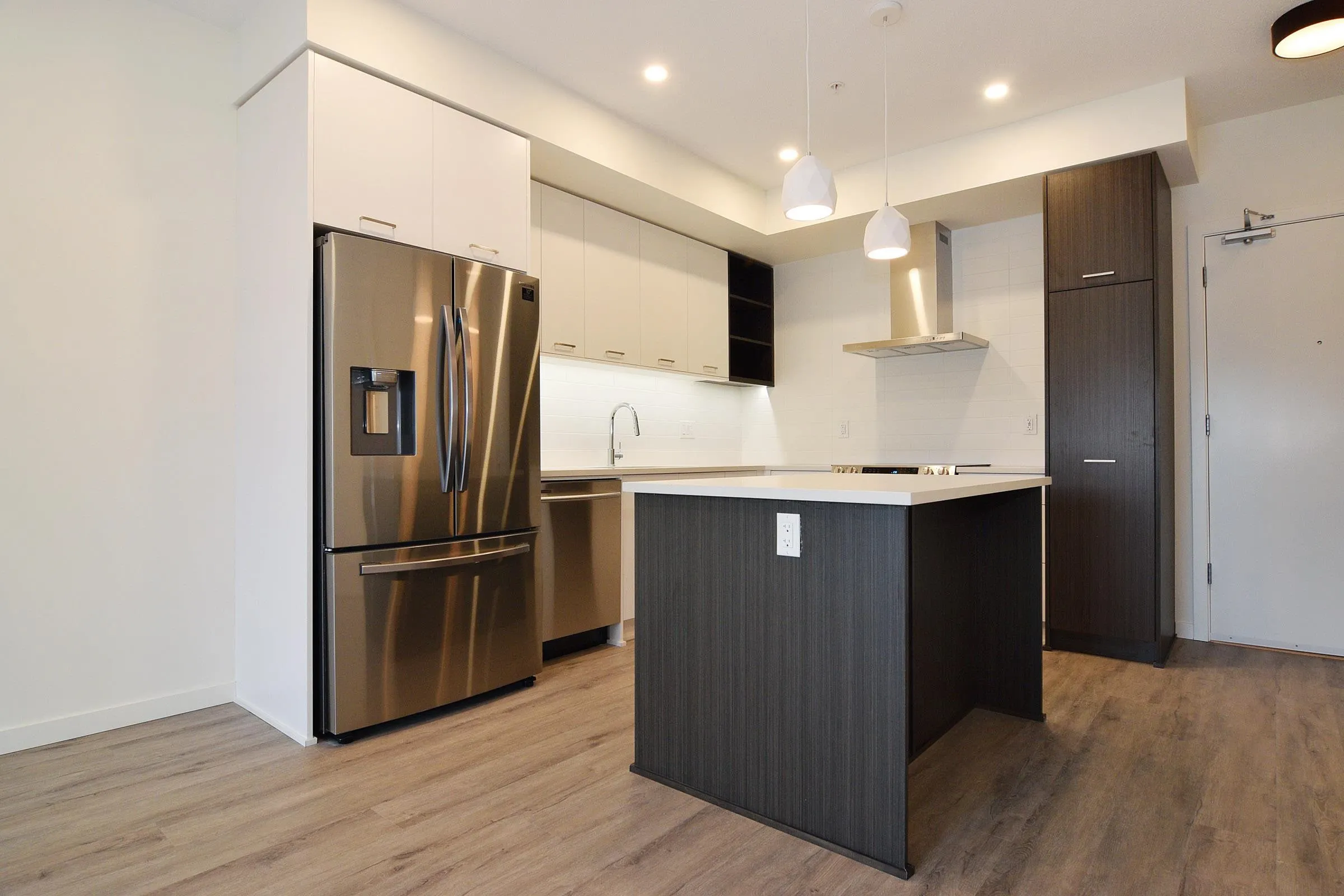 20087 68 Avenue #B408