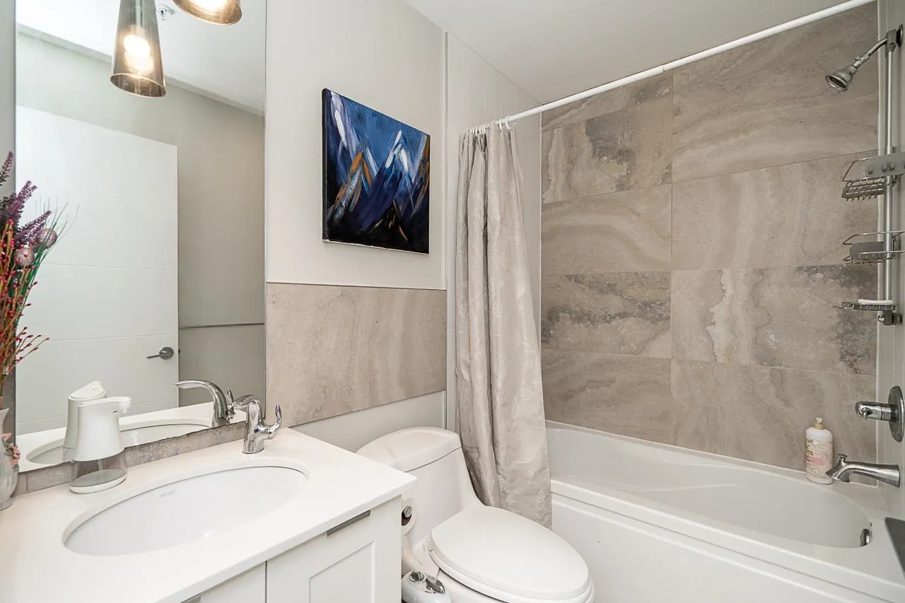 20852 77a Avenue #78