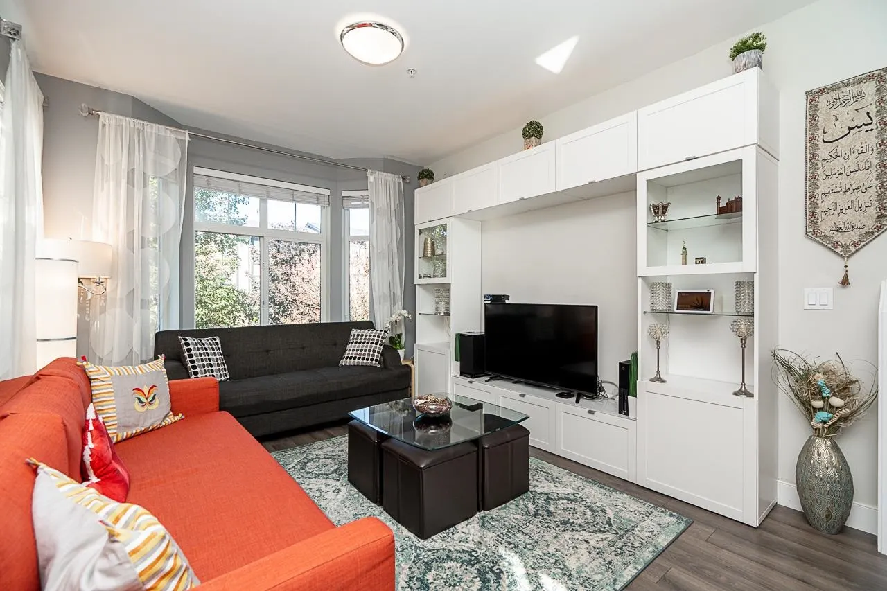 20852 77a Avenue #78
