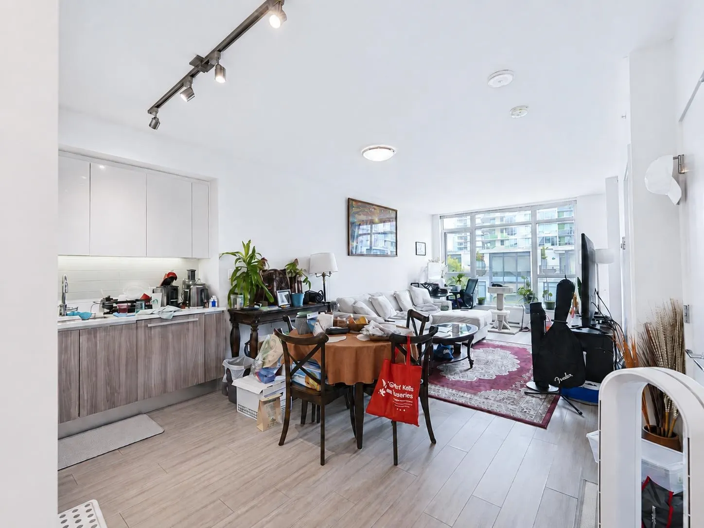 4900 Lennox Lane #302