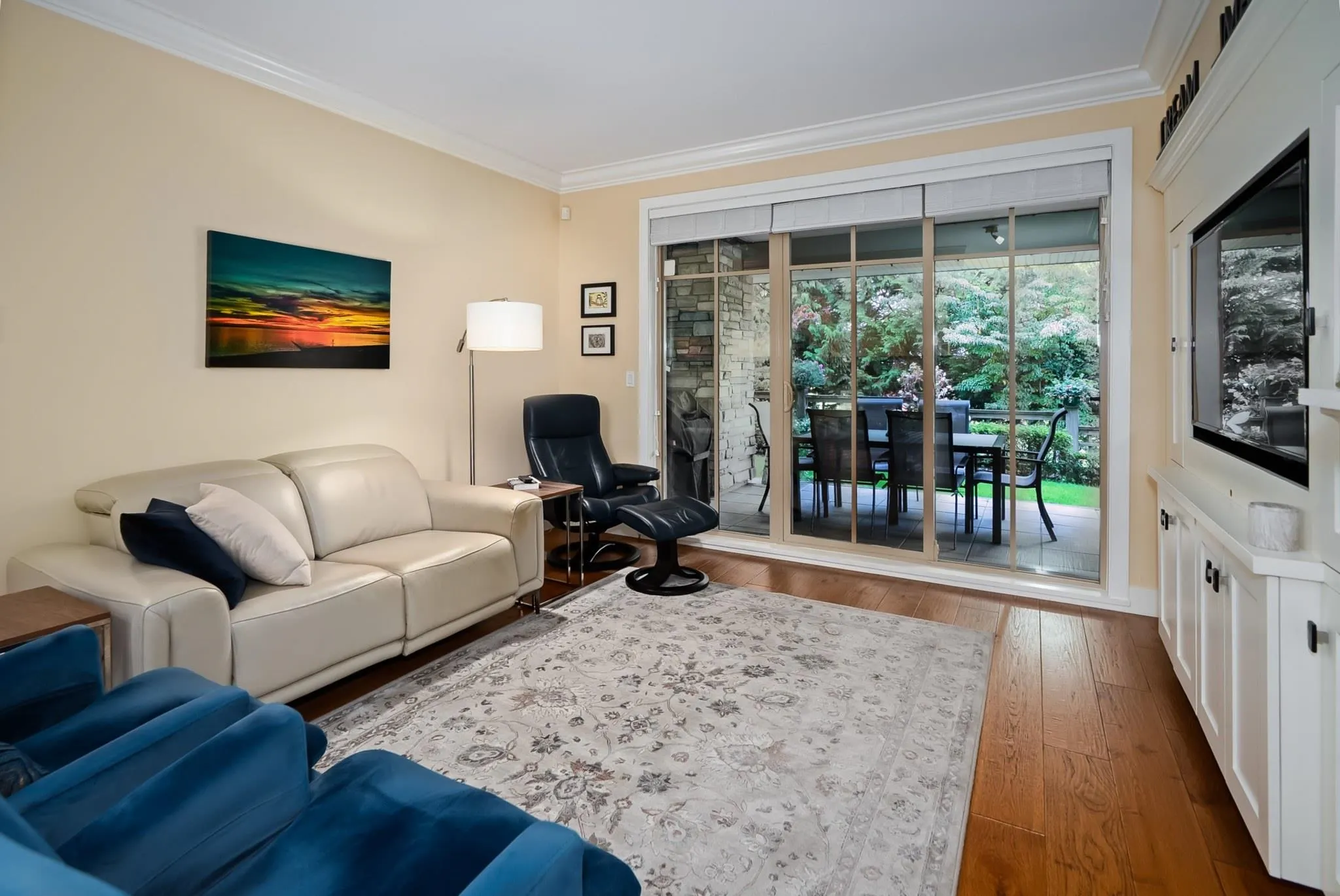 16455 64 Avenue #101