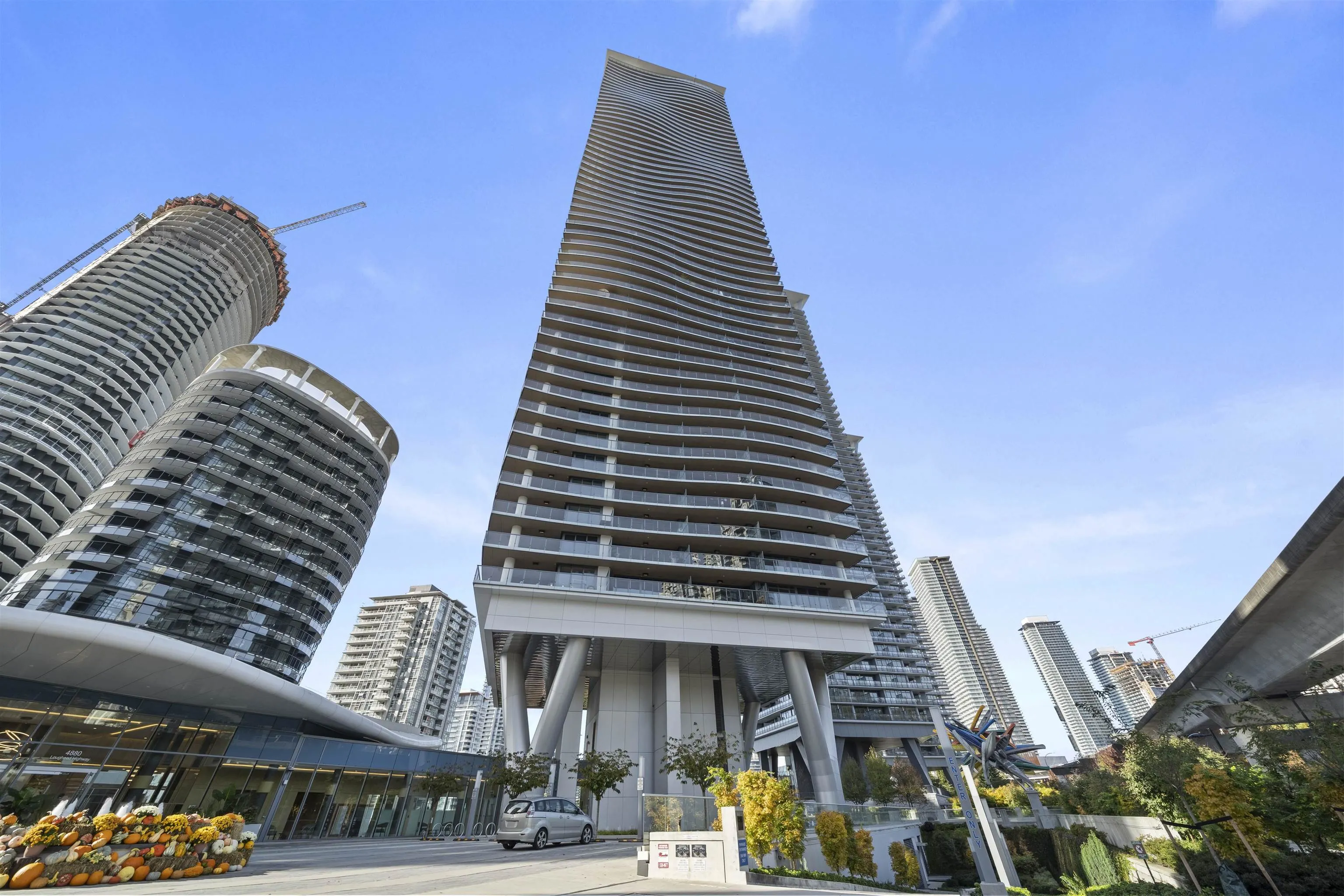 4880 Lougheed Highway #804