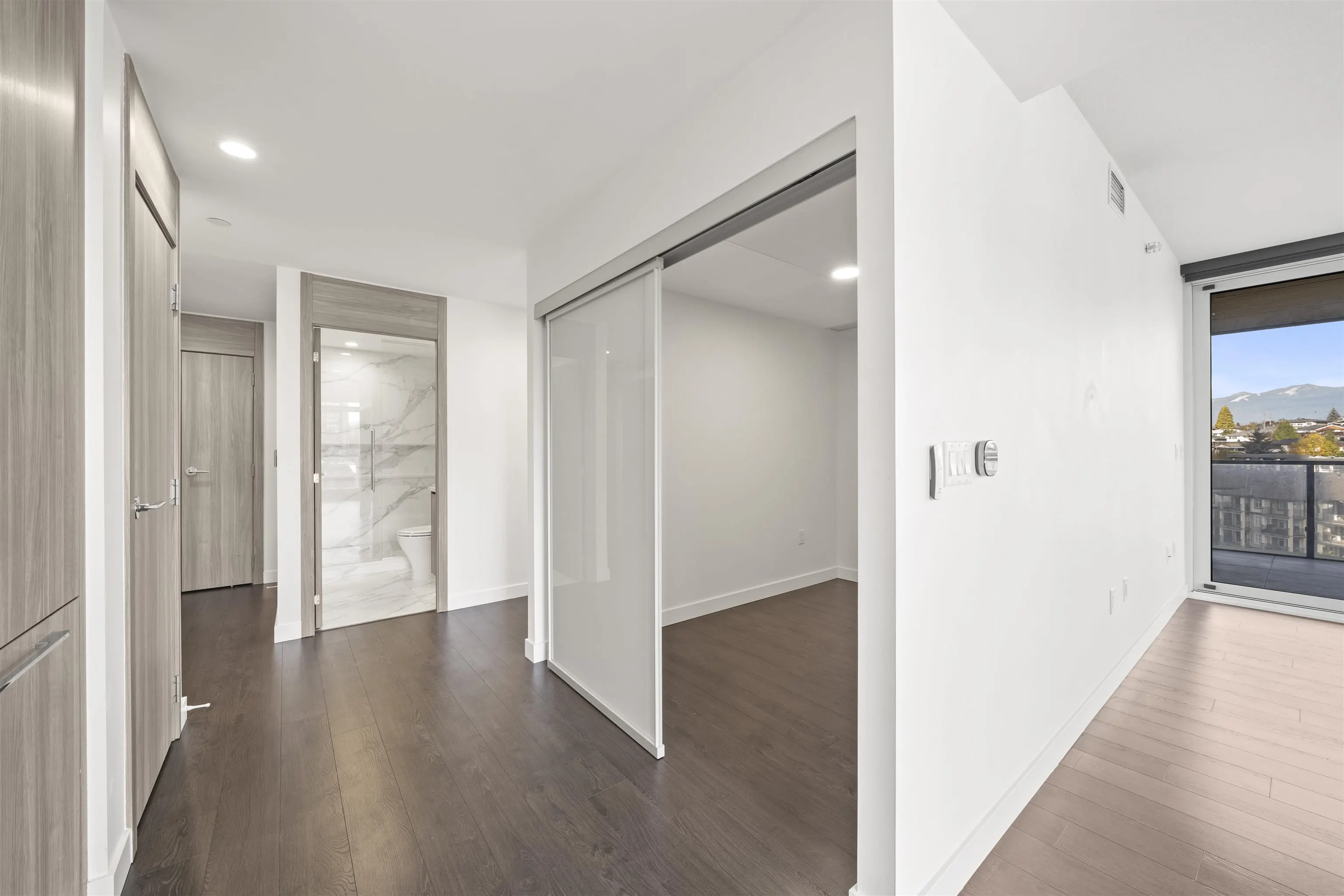 4880 Lougheed Highway #804