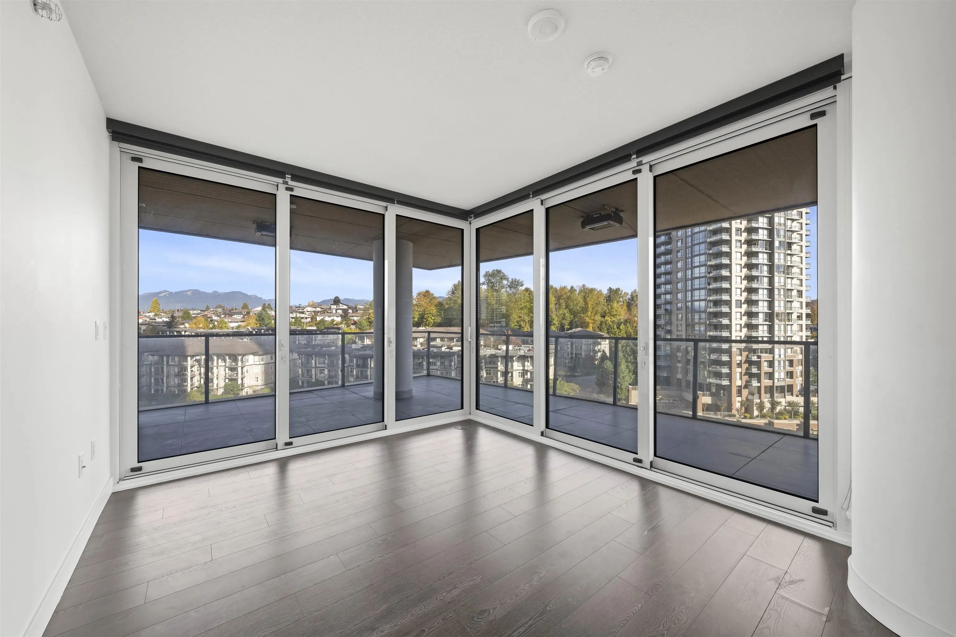4880 Lougheed Highway #804