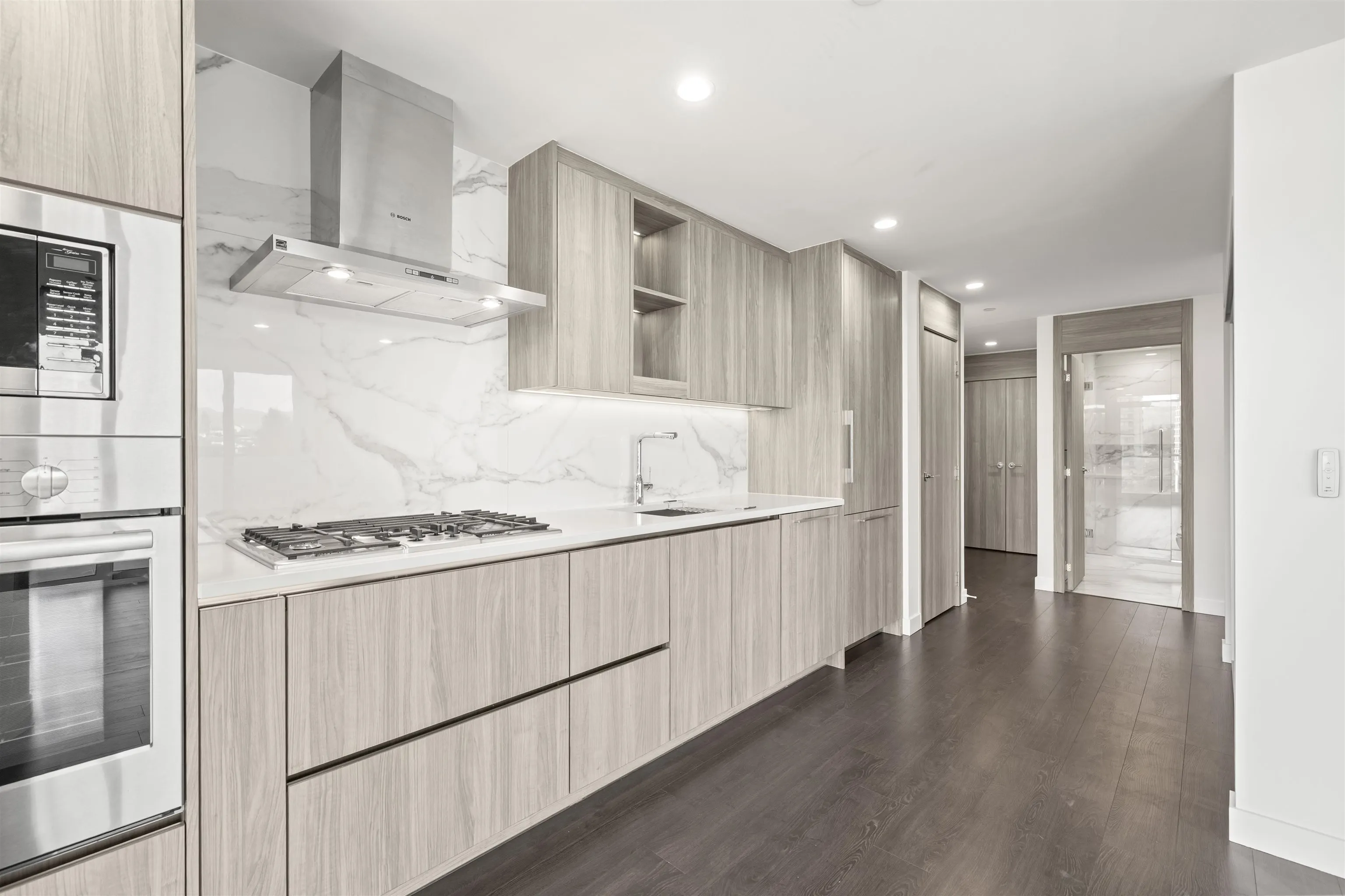 4880 Lougheed Highway #804