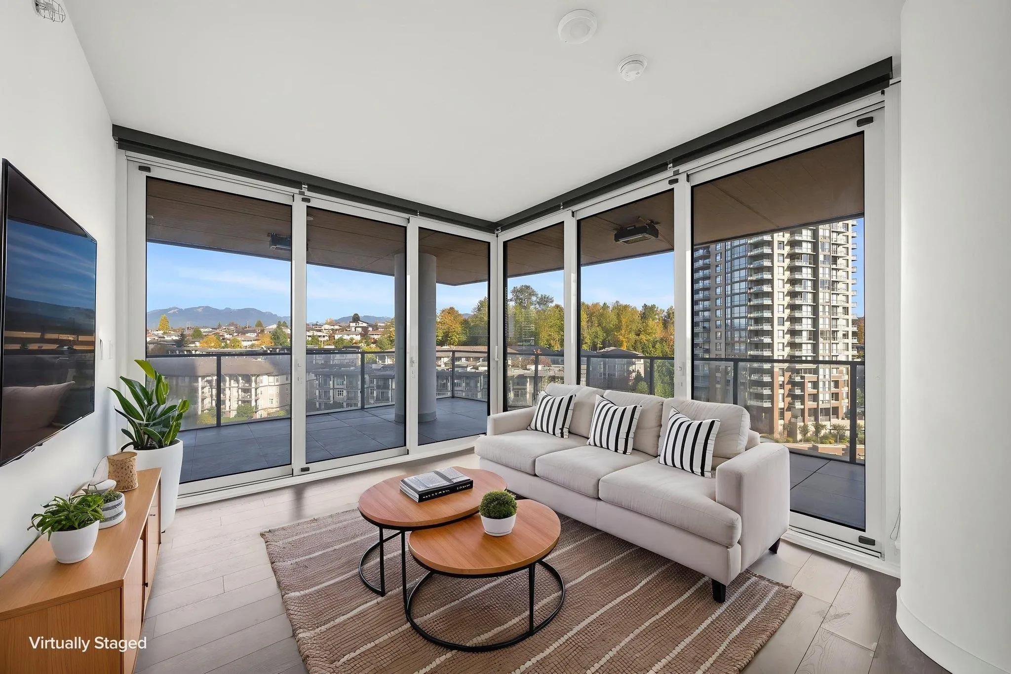 4880 Lougheed Highway #804