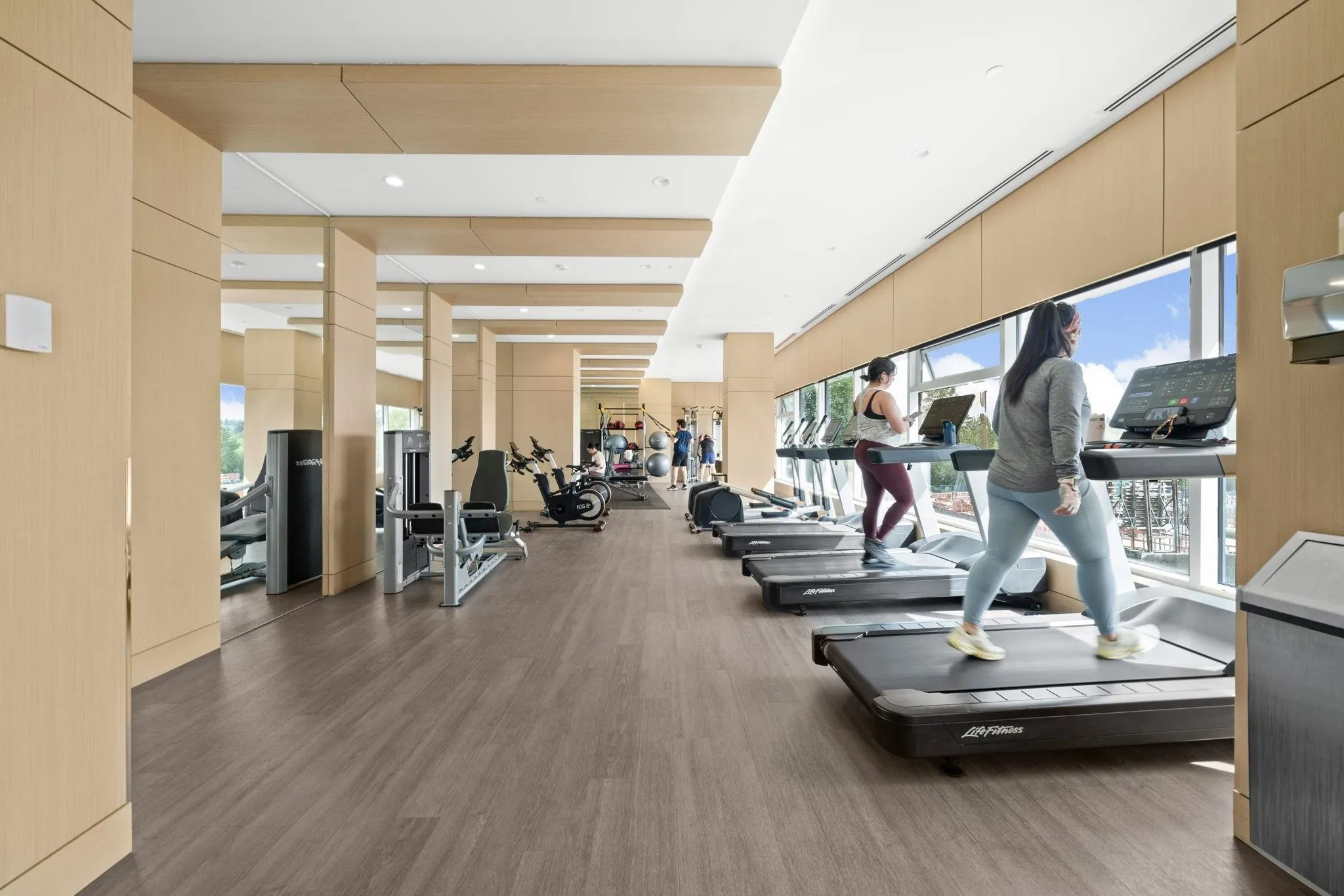 4880 Lougheed Highway #804