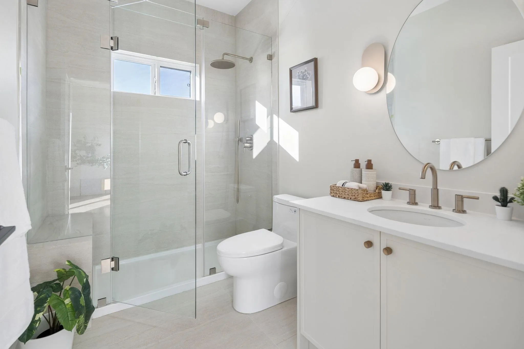 16042 9a Avenue #101