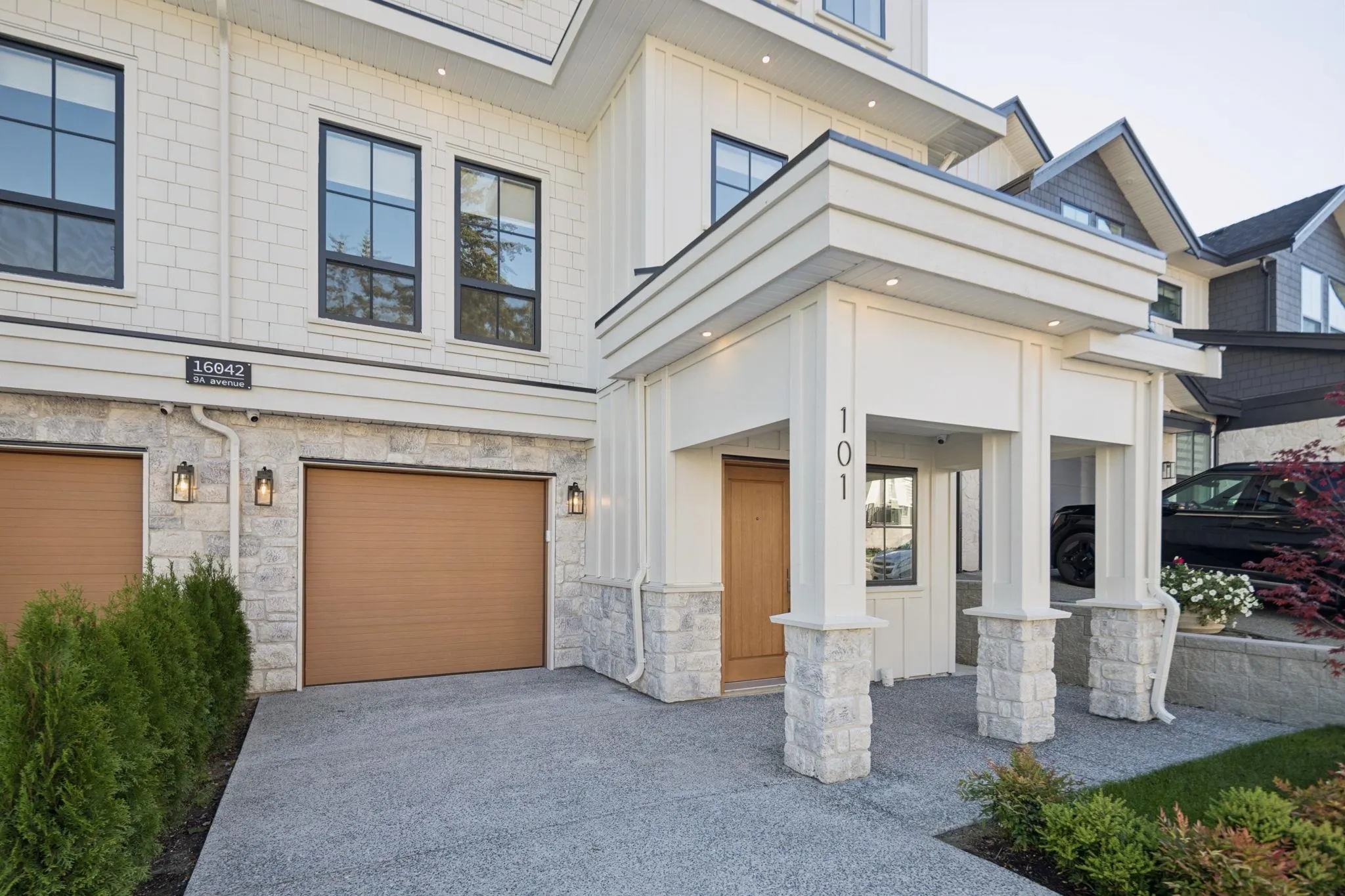16042 9a Avenue #101