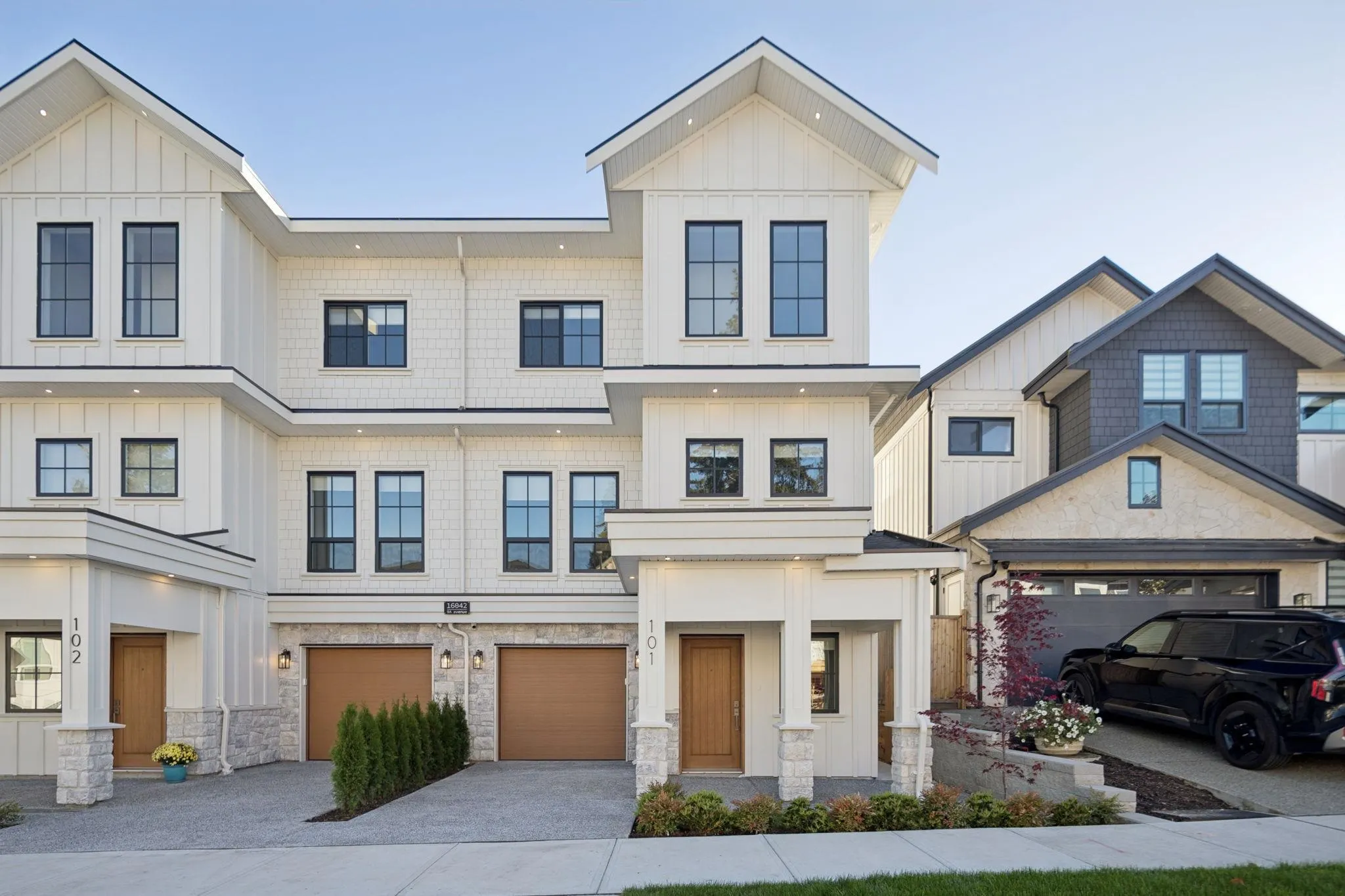 16042 9a Avenue #101