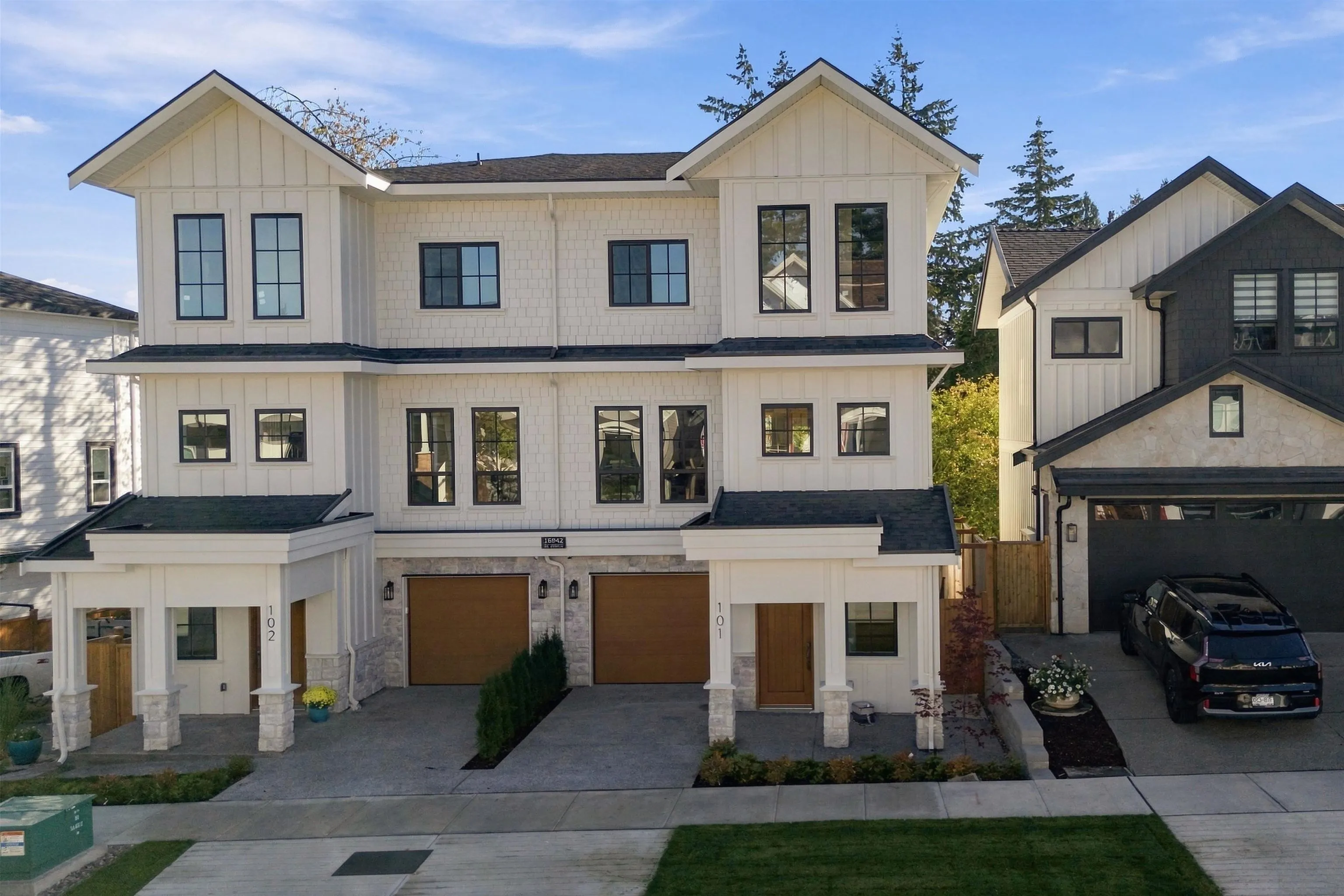 16042 9a Avenue #101