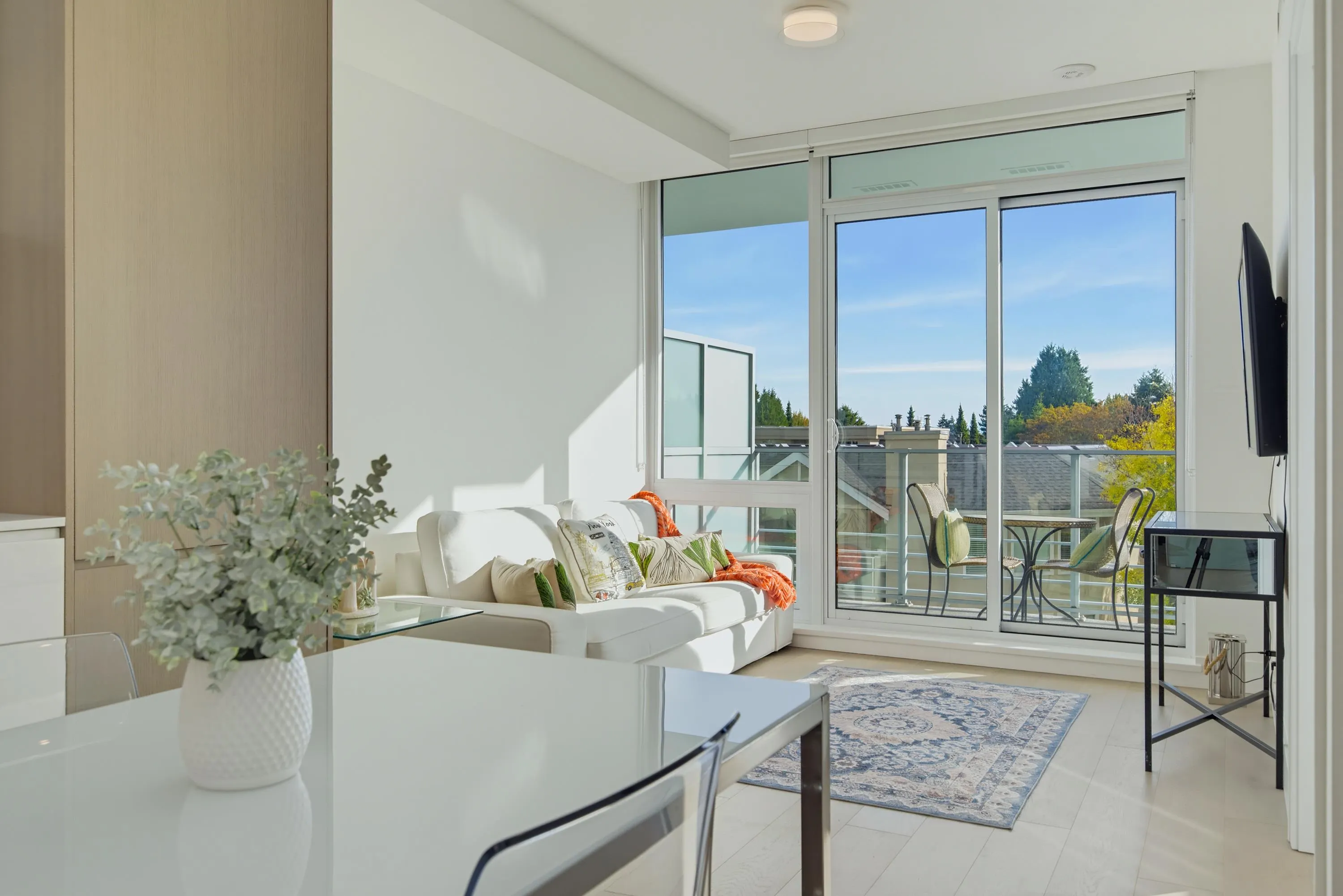 1342 Johnston Road #406