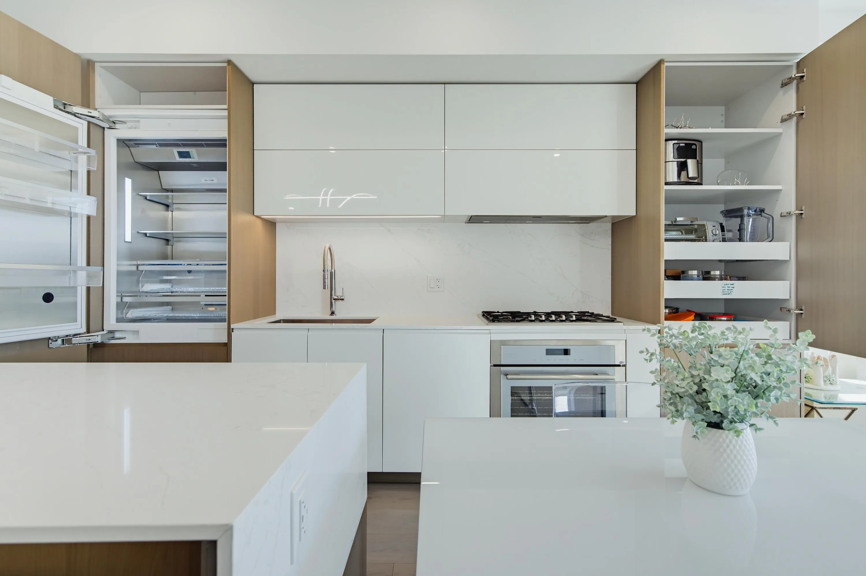 1342 Johnston Road #406