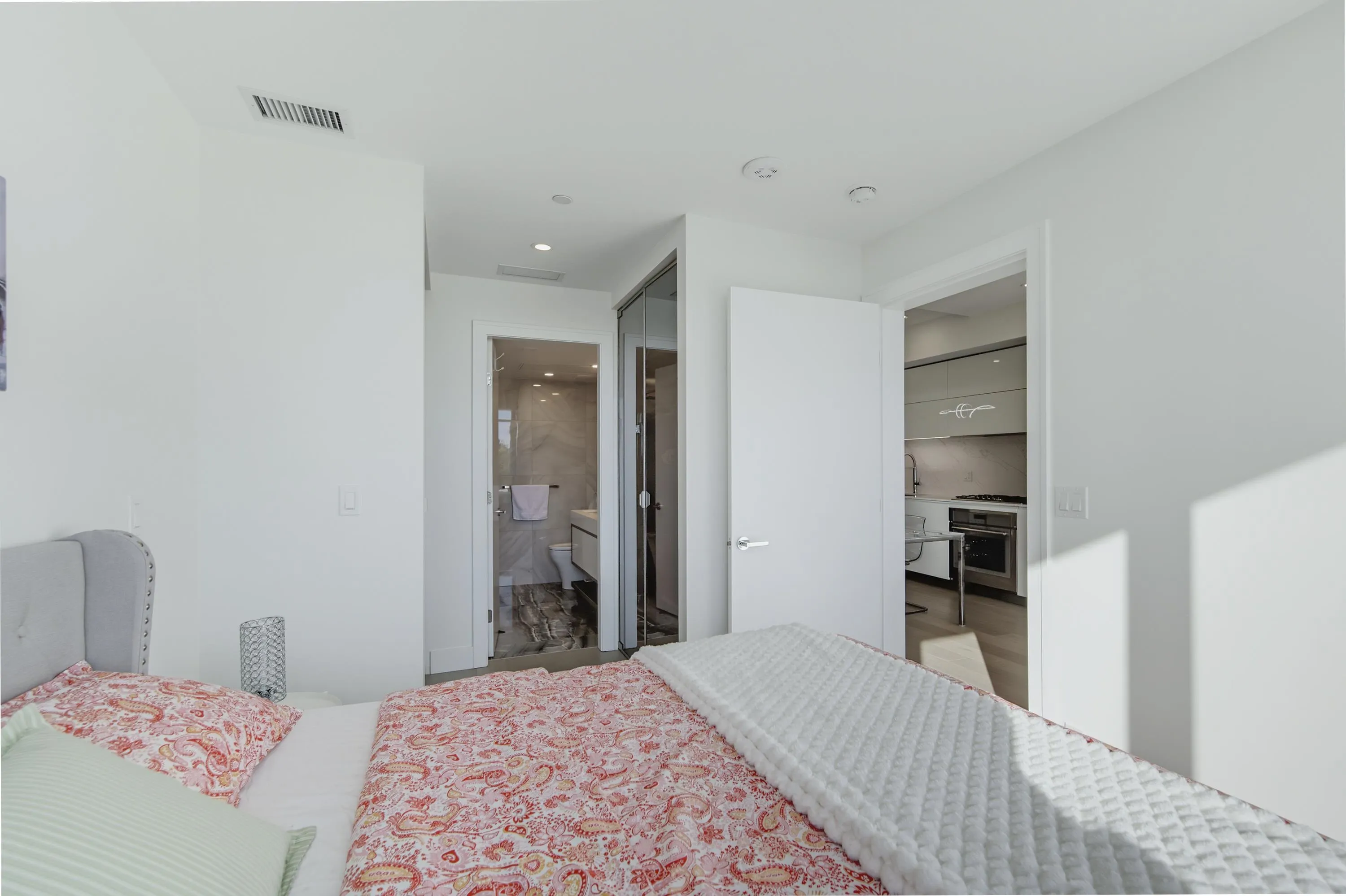 1342 Johnston Road #406