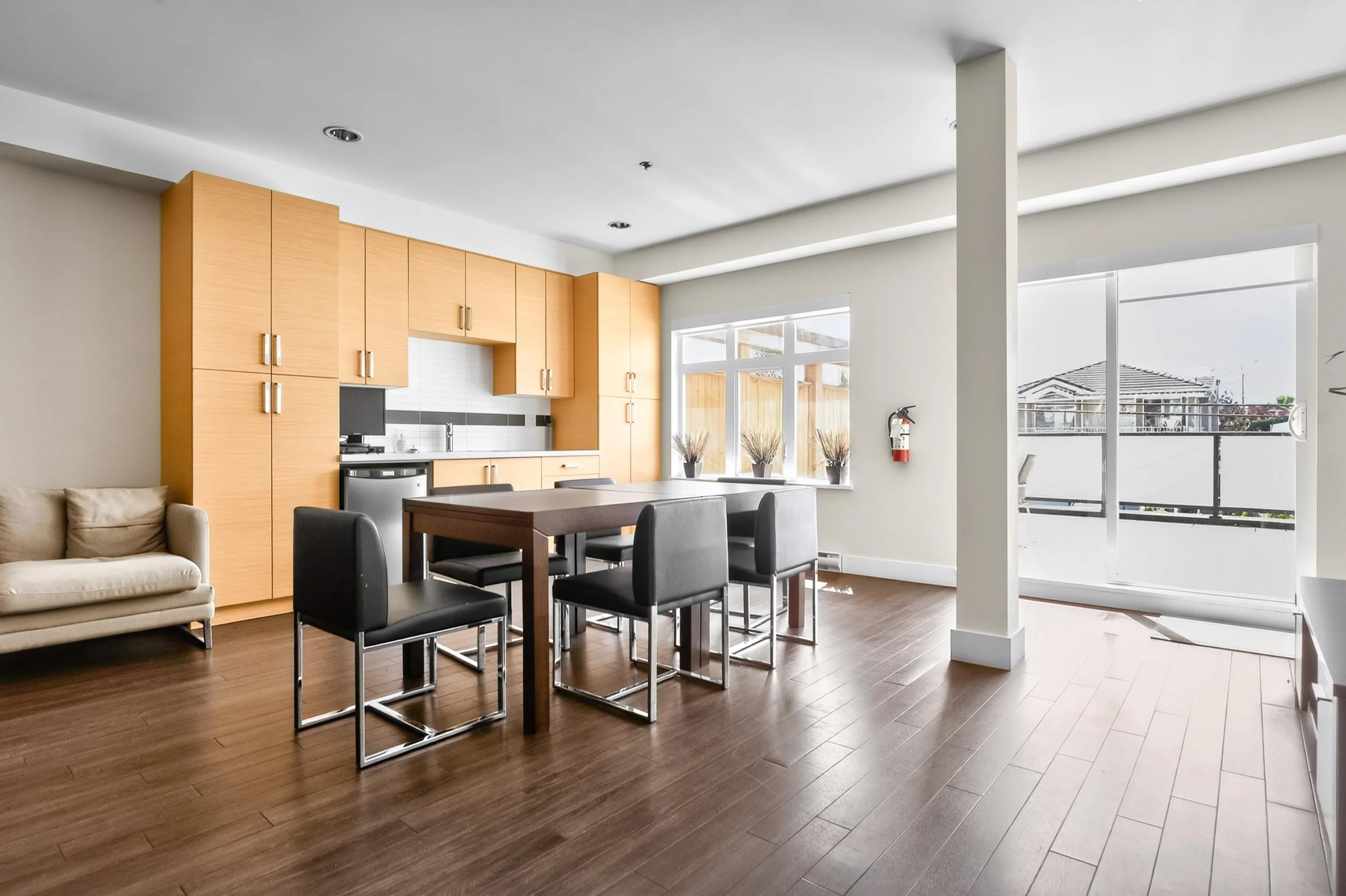 4710 Hastings Street #202