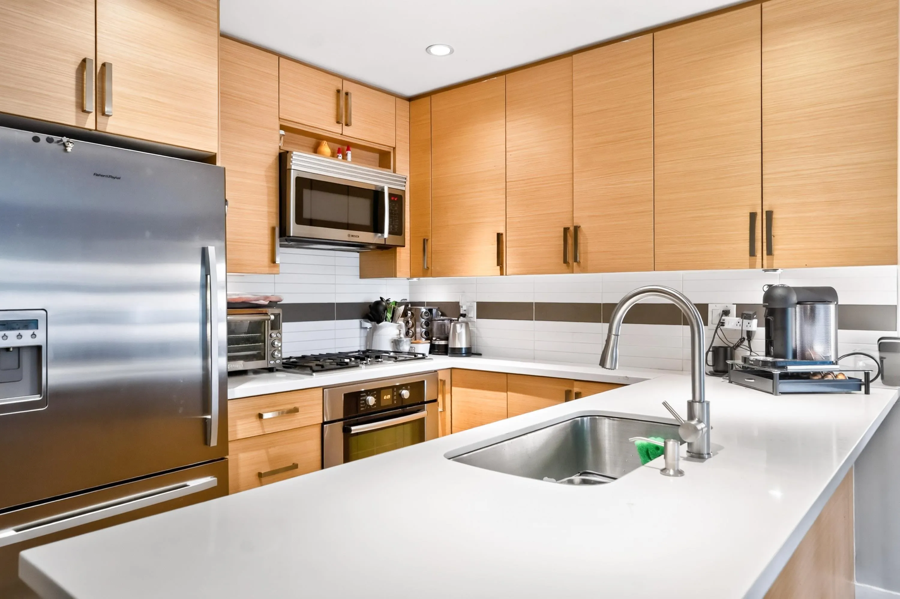 4710 Hastings Street #202