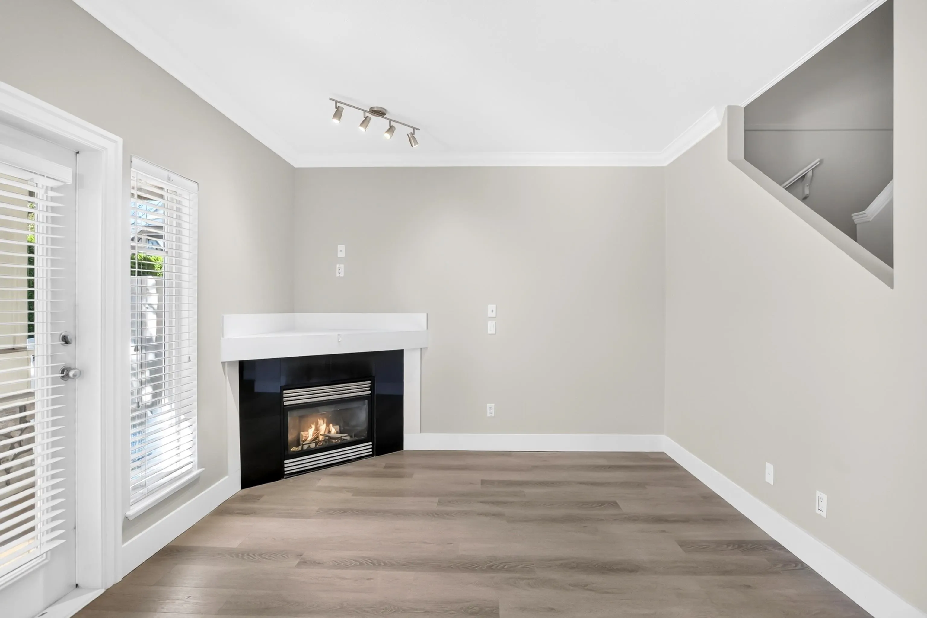 18221 68 Avenue #72