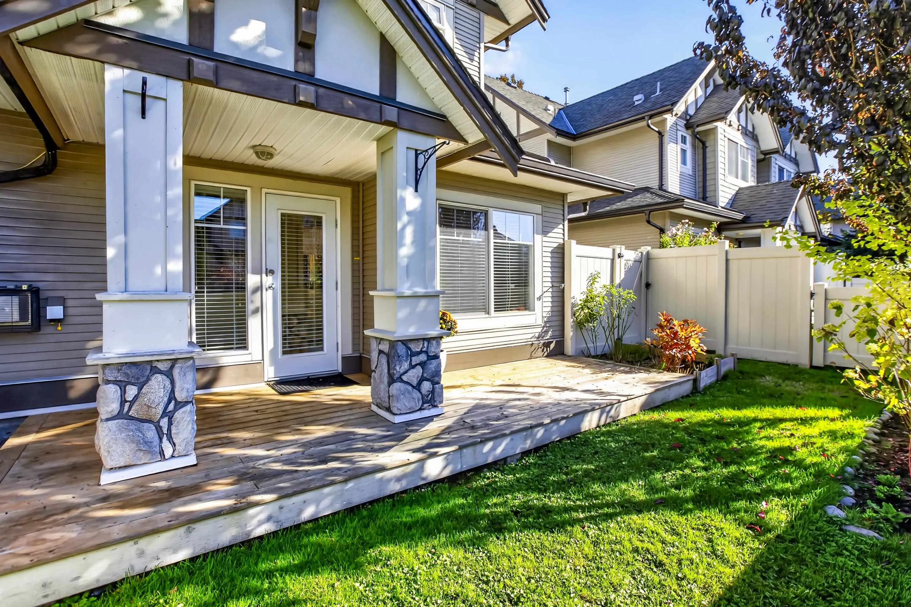 18221 68 Avenue #72