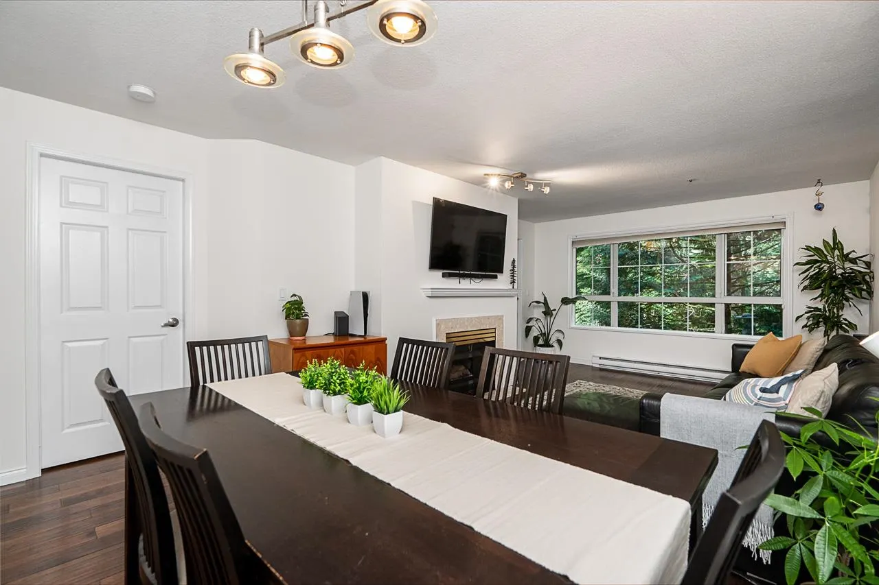 2975 Princess Crescent #211