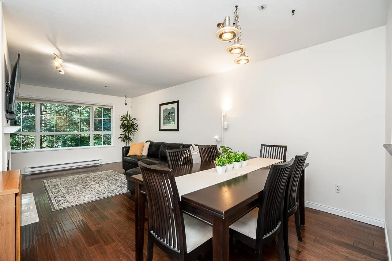 2975 Princess Crescent #211