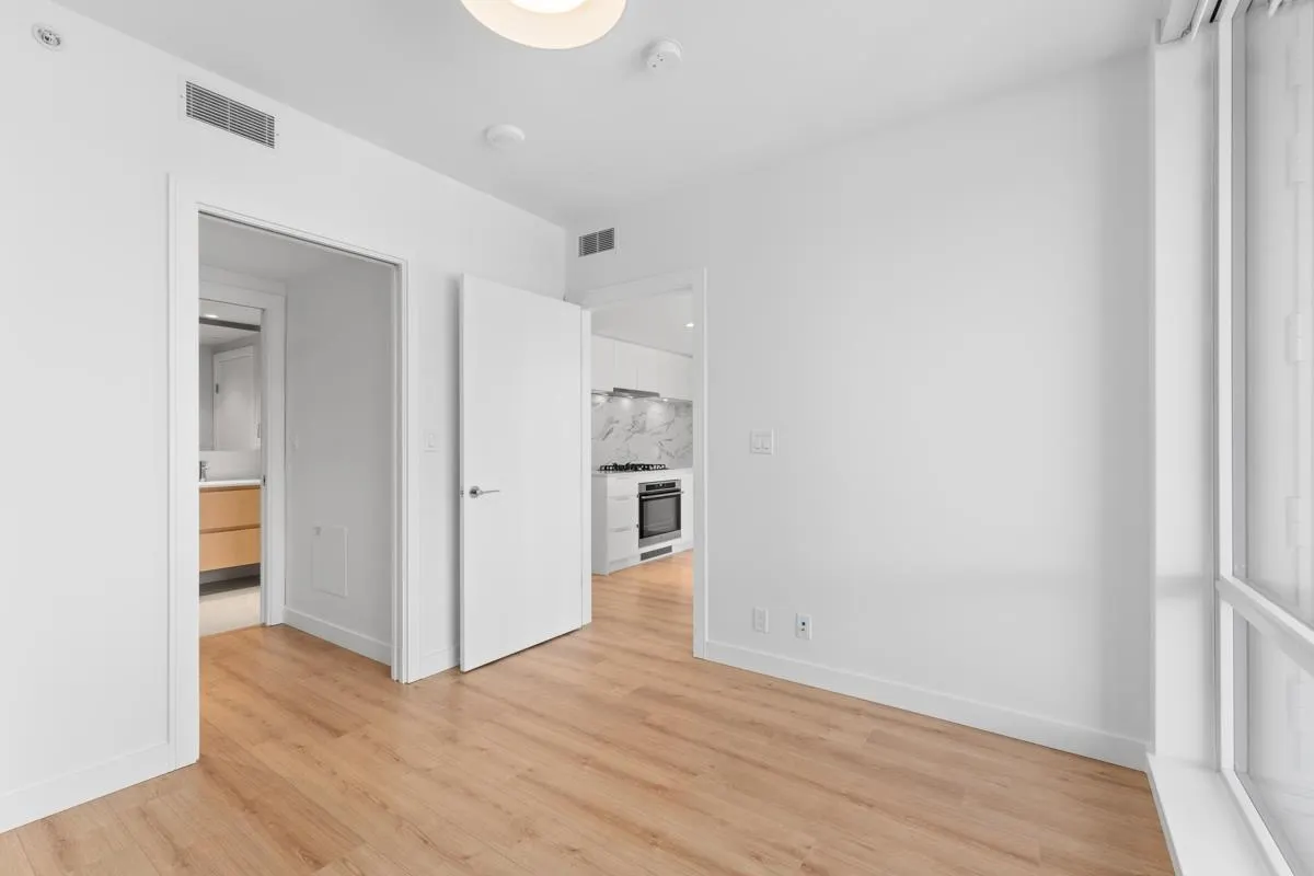 1500 Fern Street #1202