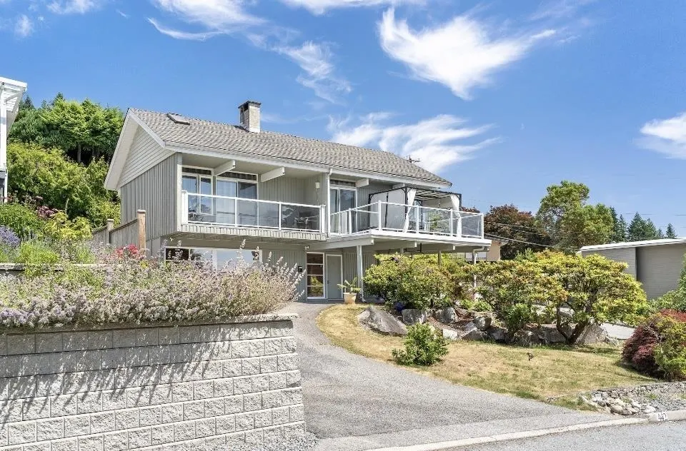 442 Monteray Avenue