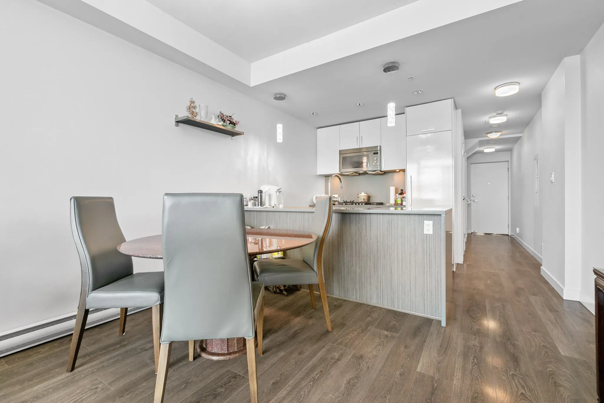 5599 Cooney Road #516