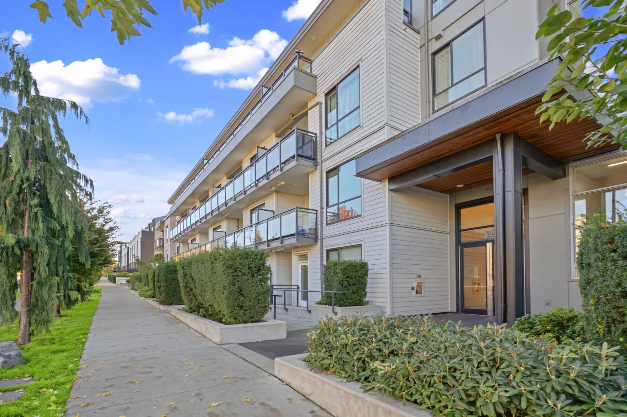 625 E 3rd Street #110