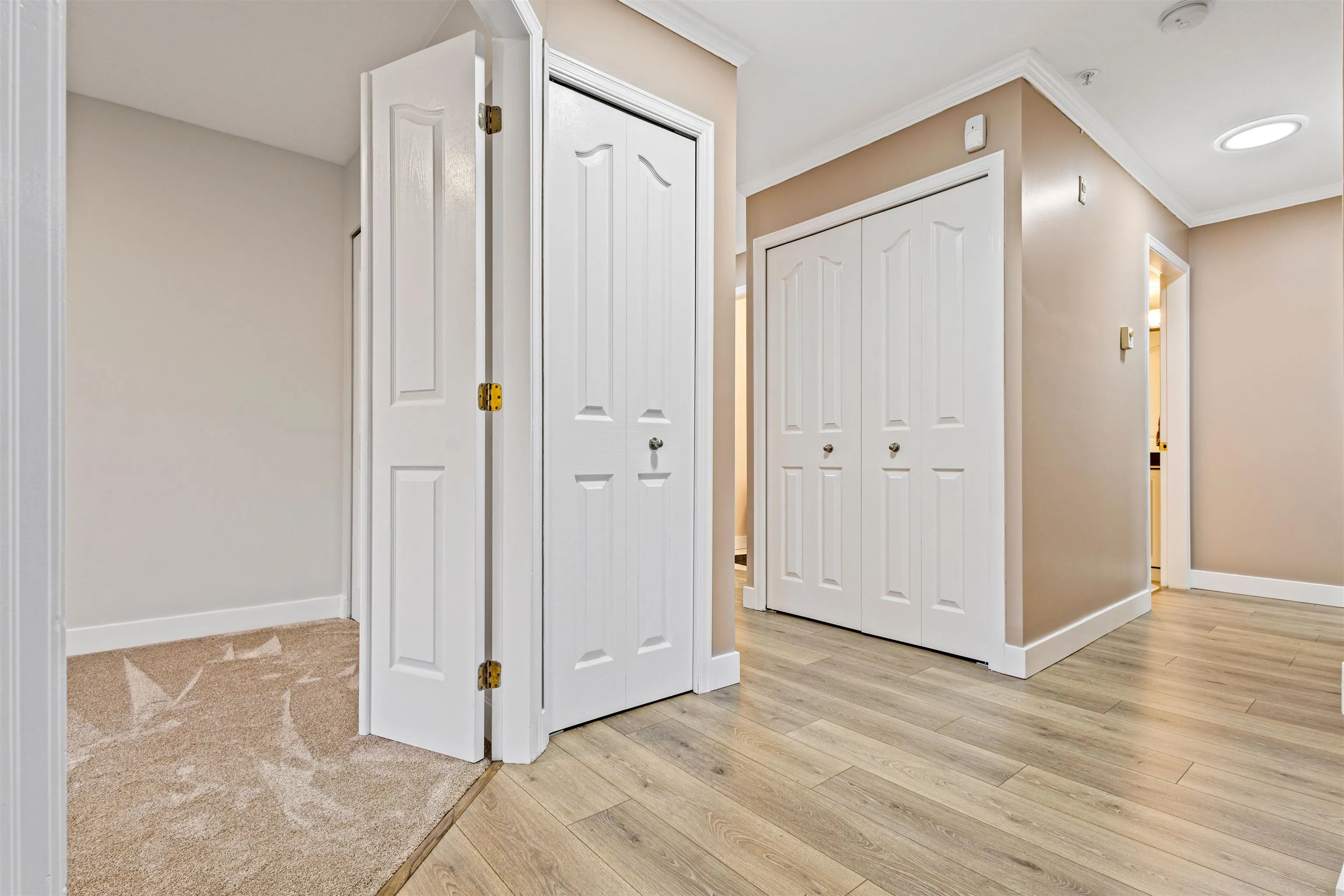 32120 Mt Waddington Avenue #206