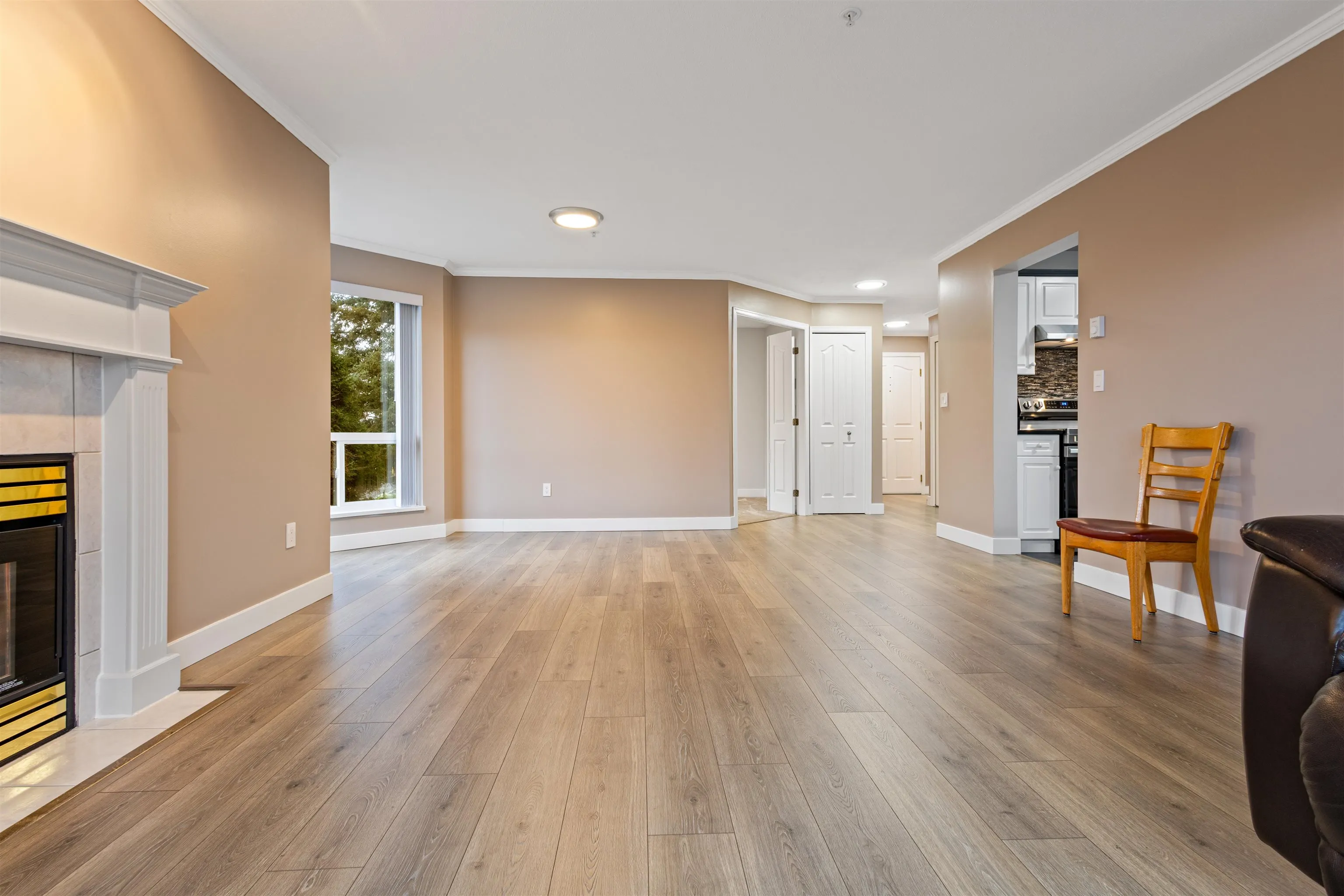 32120 Mt Waddington Avenue #206