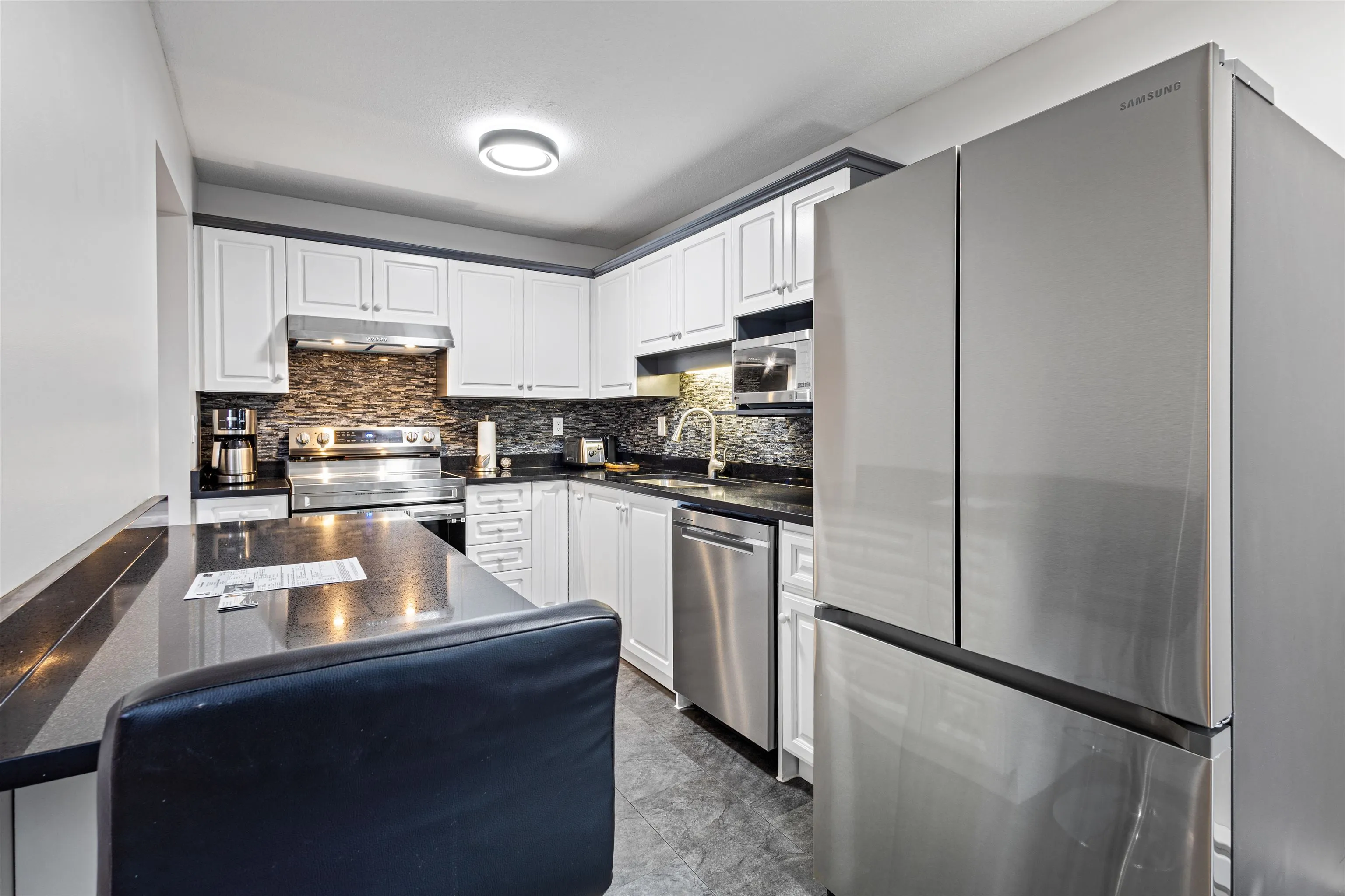 32120 Mt Waddington Avenue #206