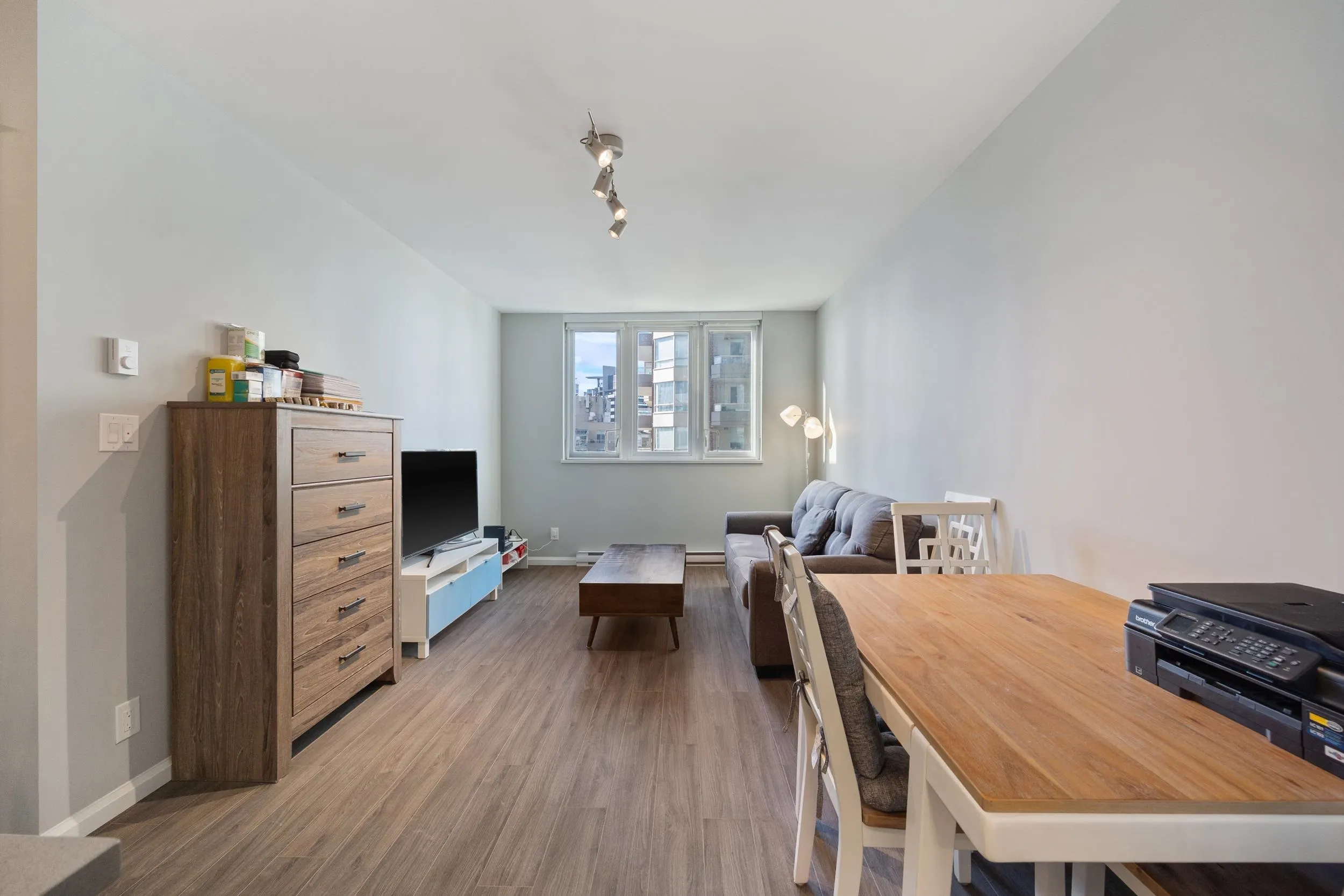 520 Como Lake Avenue #1401