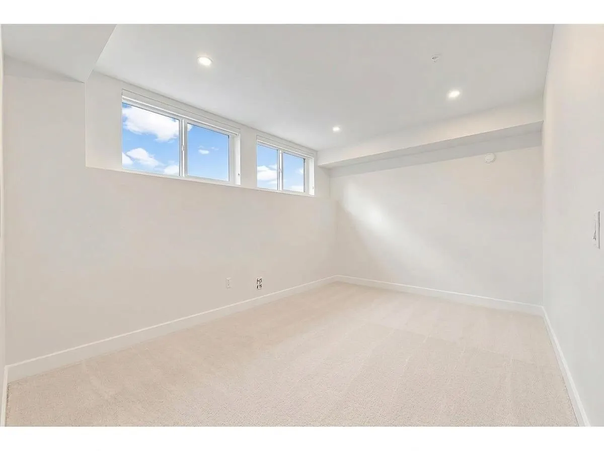 11092 Harris Drive