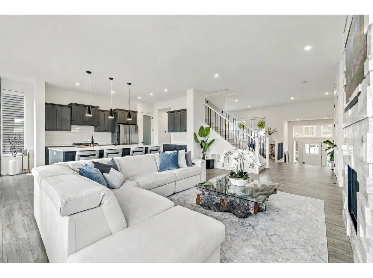 11092 Harris Drive