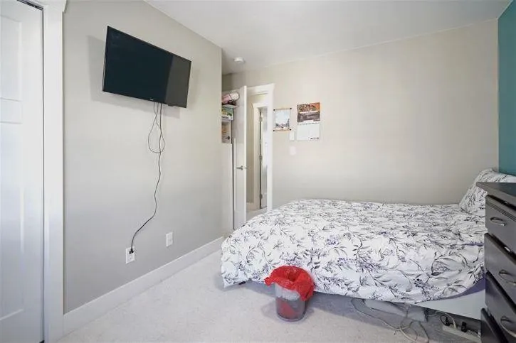 14285 64 Avenue #50