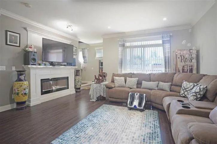 14285 64 Avenue #50
