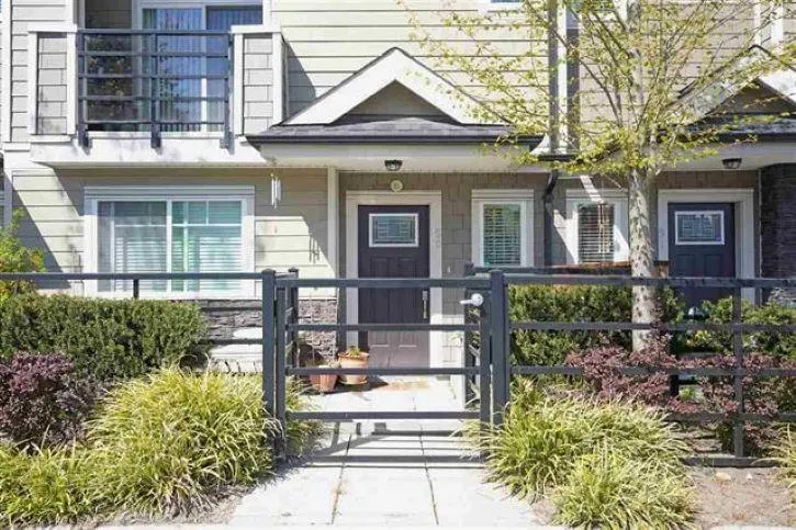 14285 64 Avenue #50