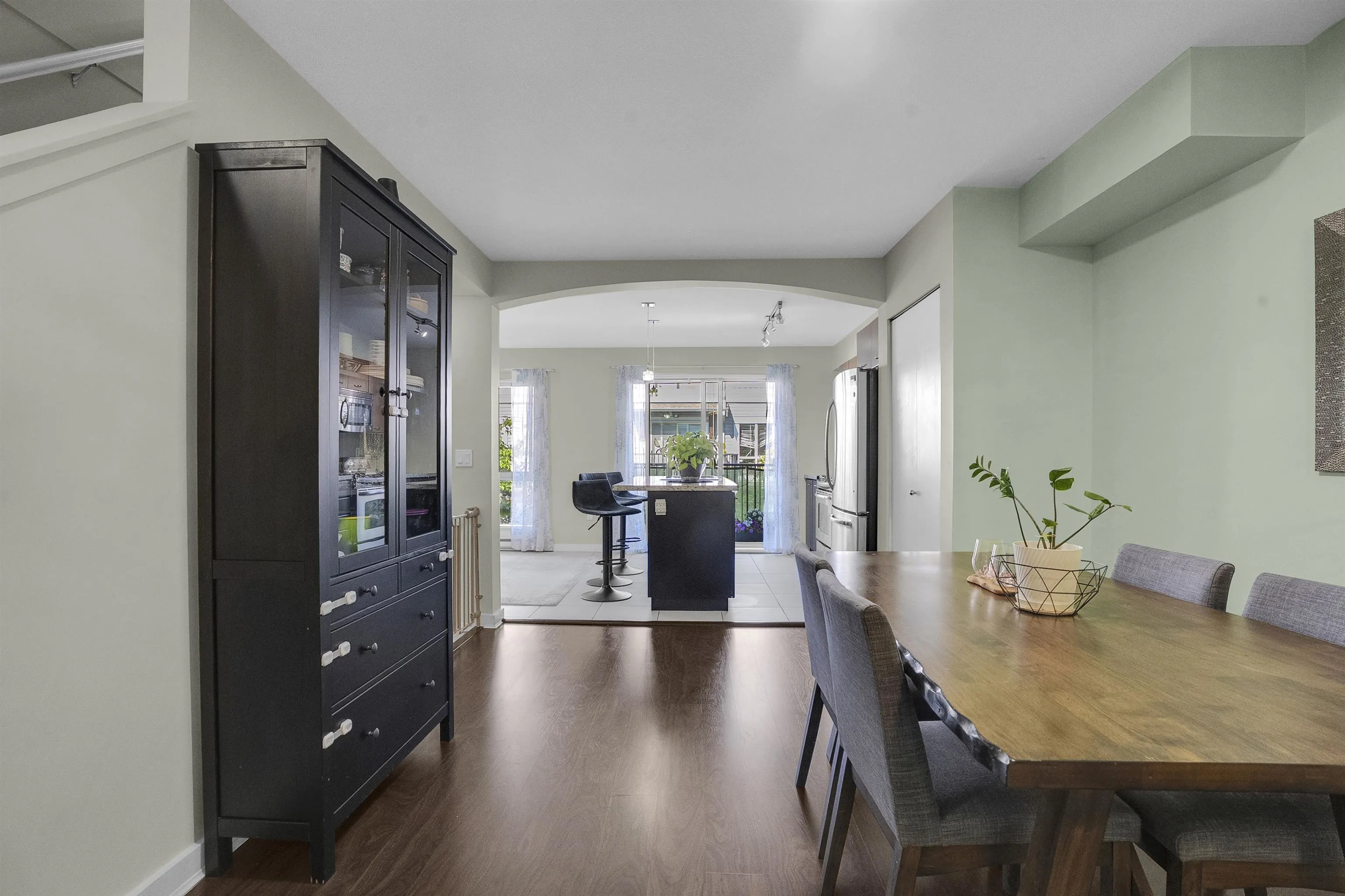 6671 121 Street #101