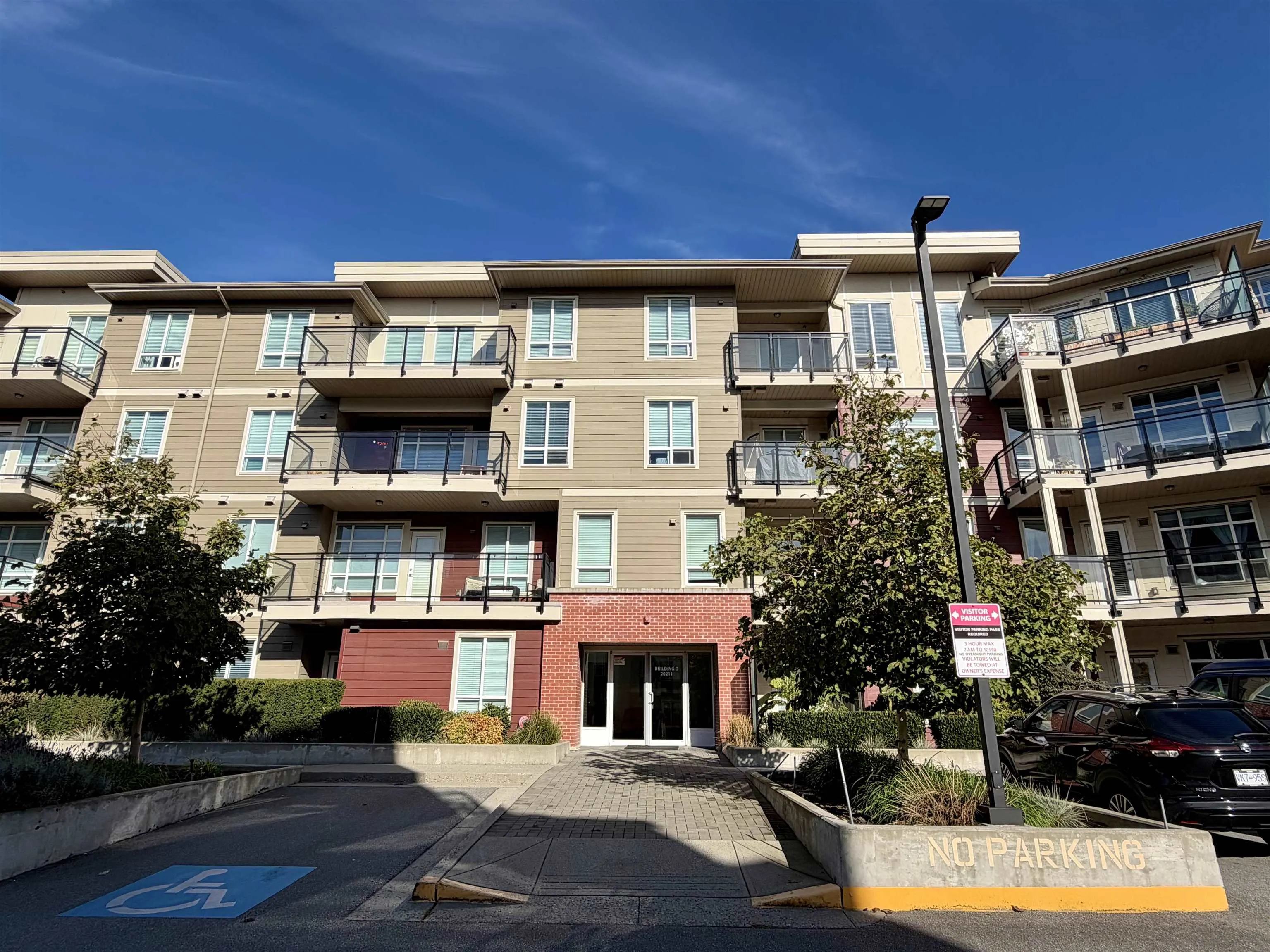 20211 66 Avenue #D106
