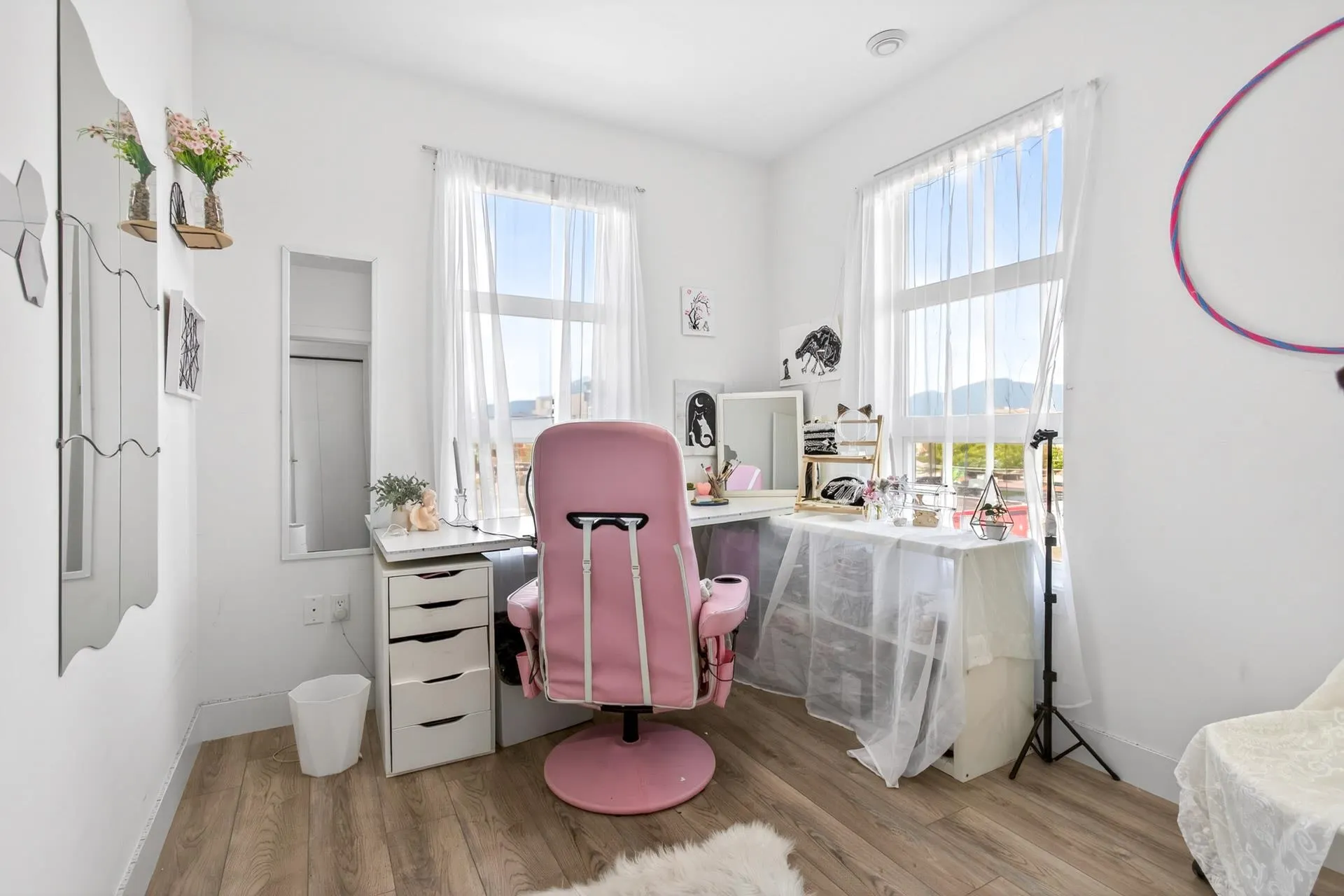 22577 Royal Crescent #403