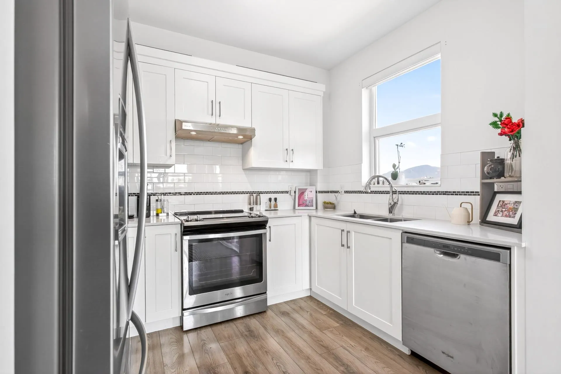 22577 Royal Crescent #403