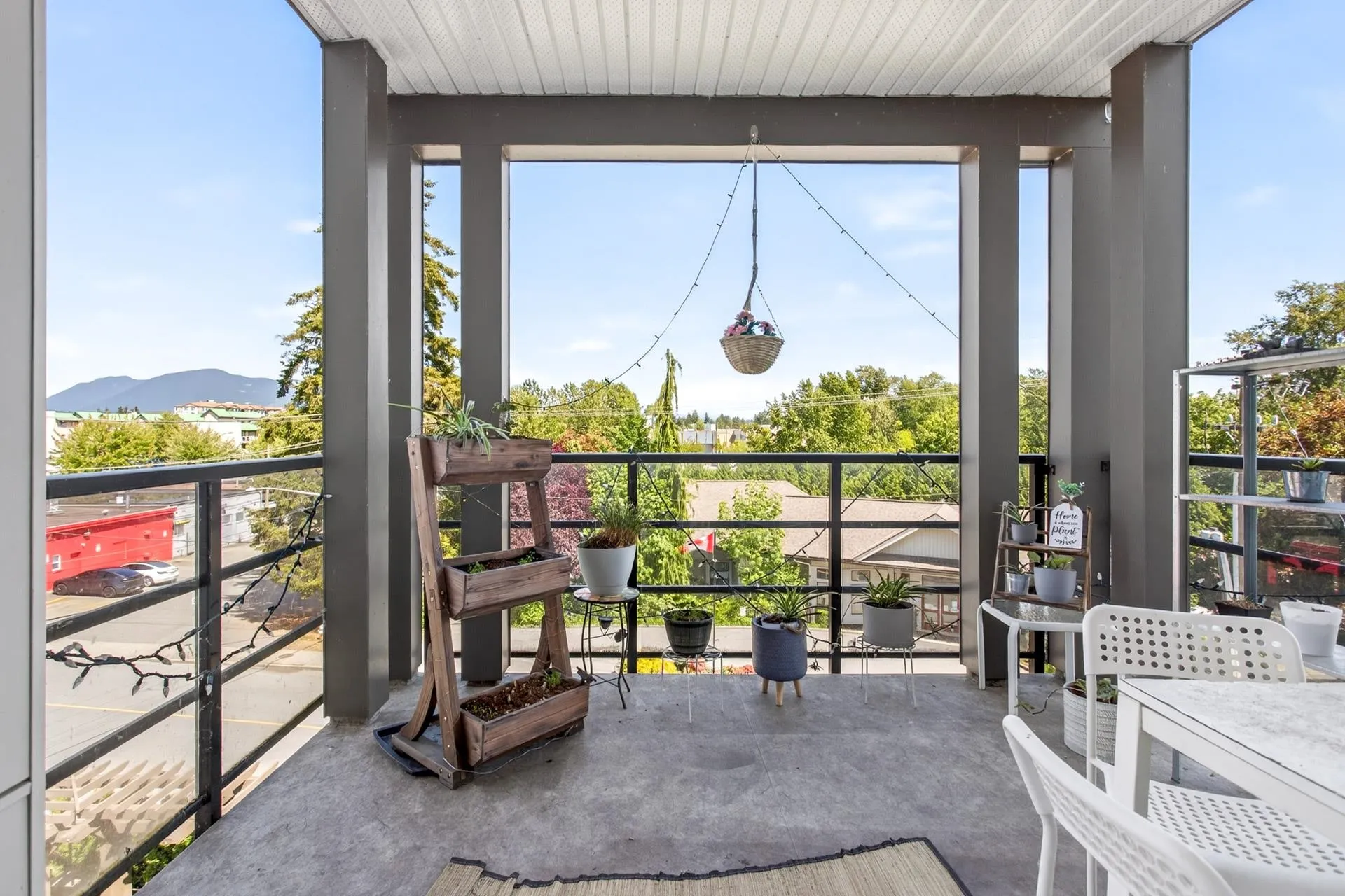 22577 Royal Crescent #403