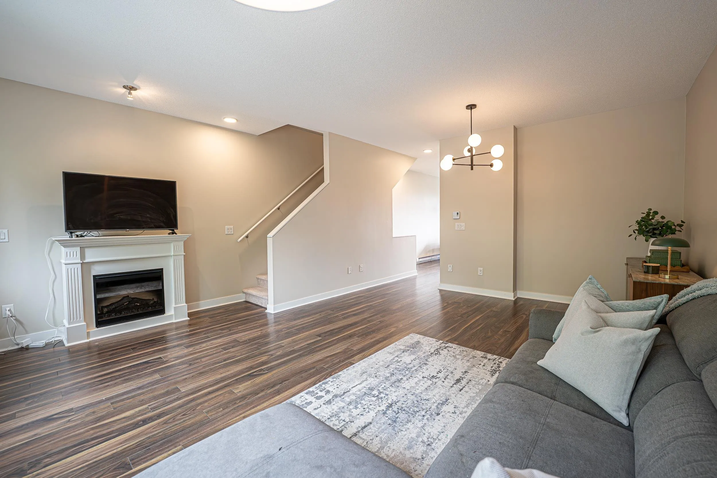1460 Southview Street #125