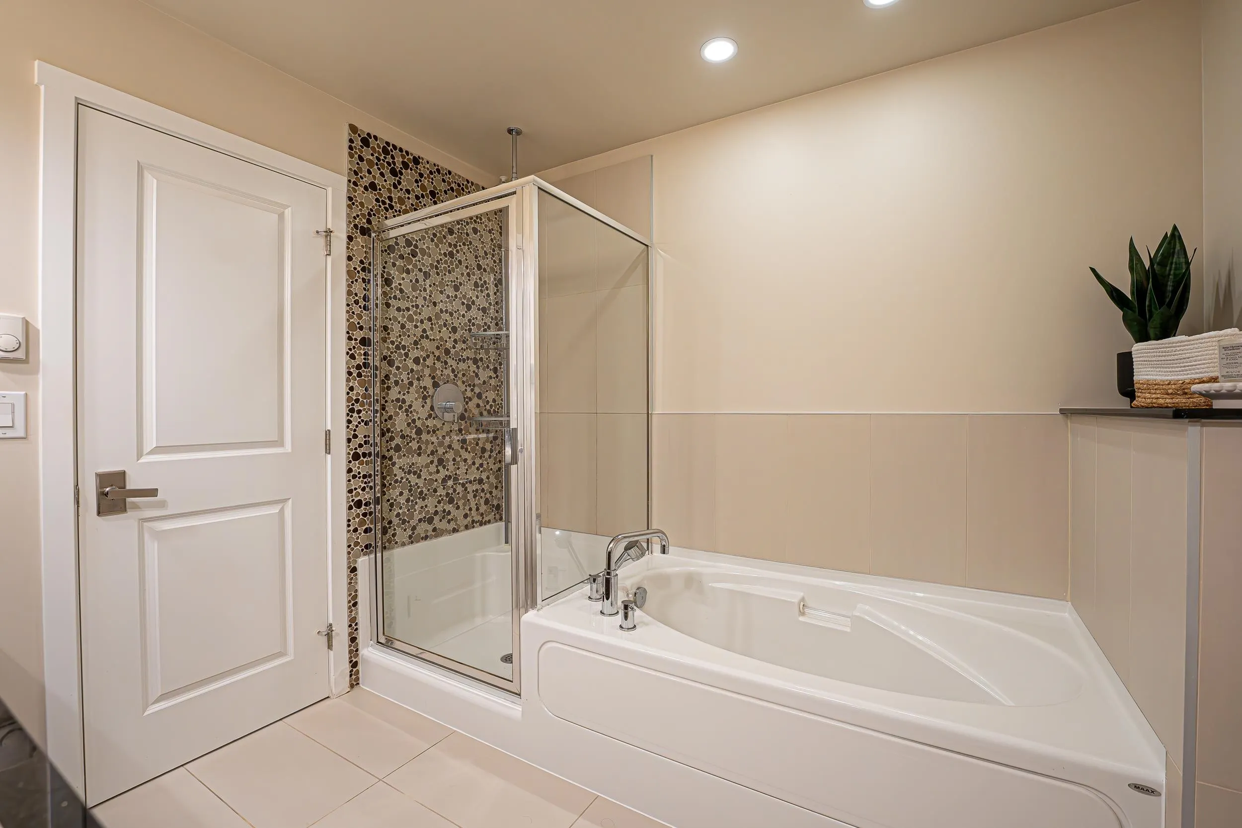 1460 Southview Street #125