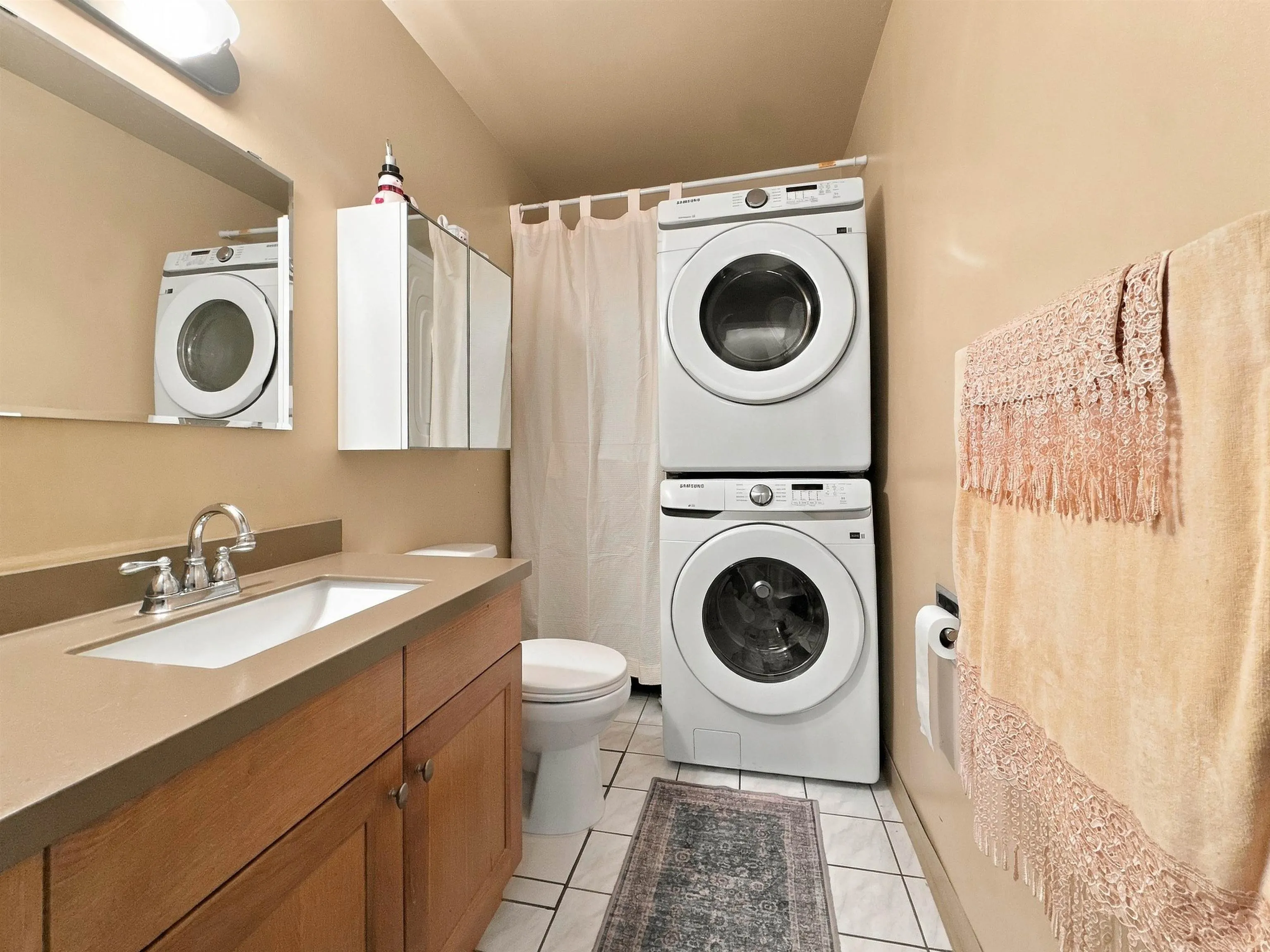 371 Ellesmere Avenue #302