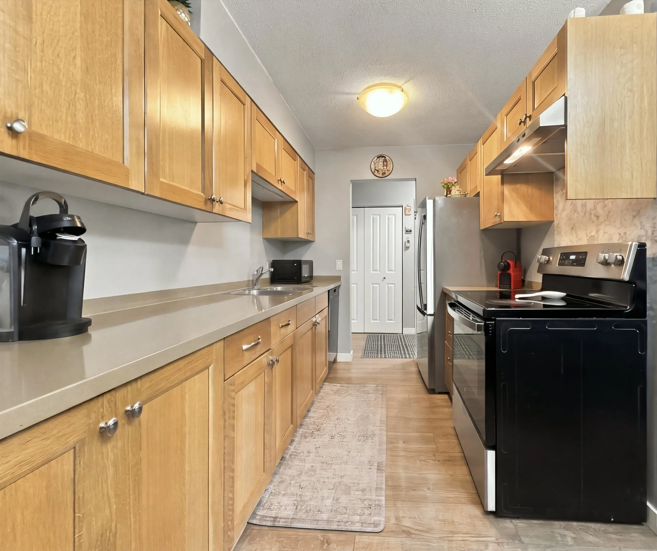 371 Ellesmere Avenue #302