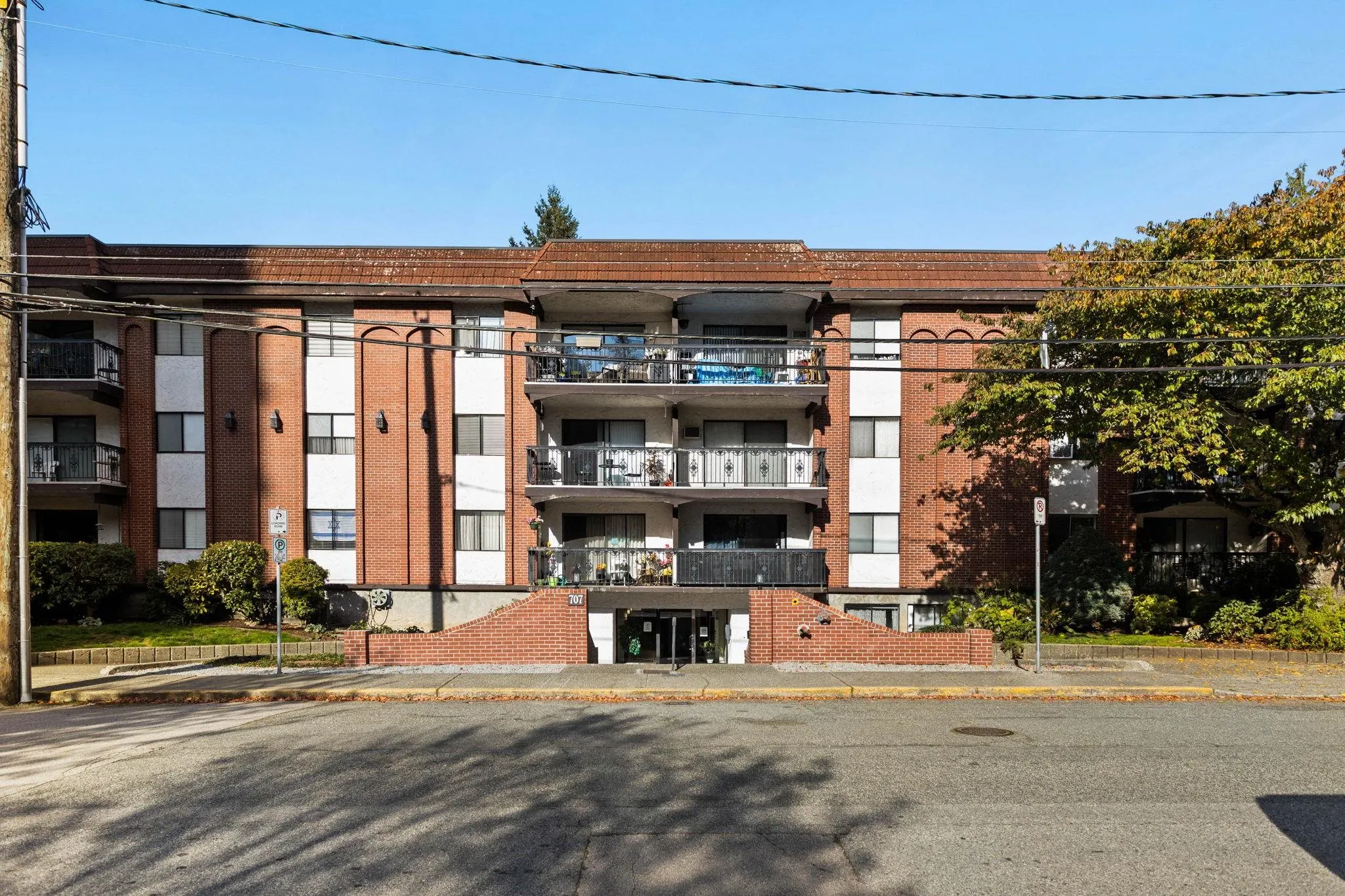 707 Hamilton Street #201