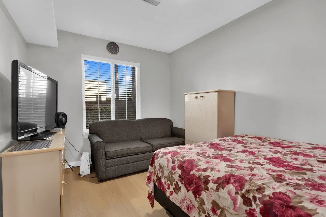 11571 Thorpe Road #9